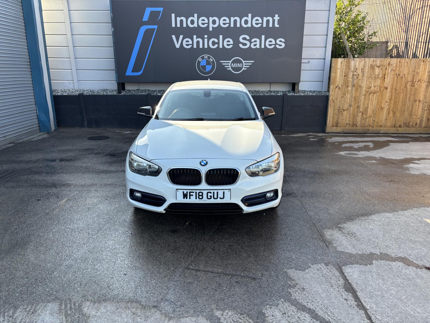 BMW 1 Series 1.5 118i Sport Hatchback 3dr Petrol Manual Euro 6 (s/s) (136 ps)