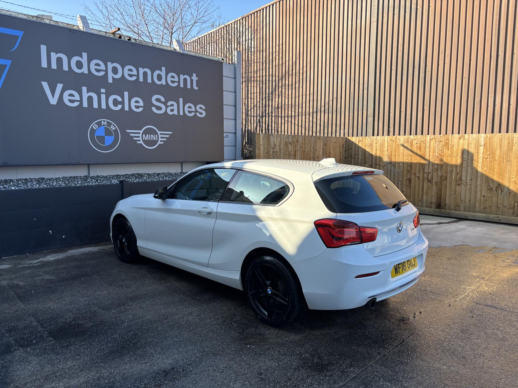 BMW 1 Series 1.5 118i Sport Hatchback 3dr Petrol Manual Euro 6 (s/s) (136 ps)