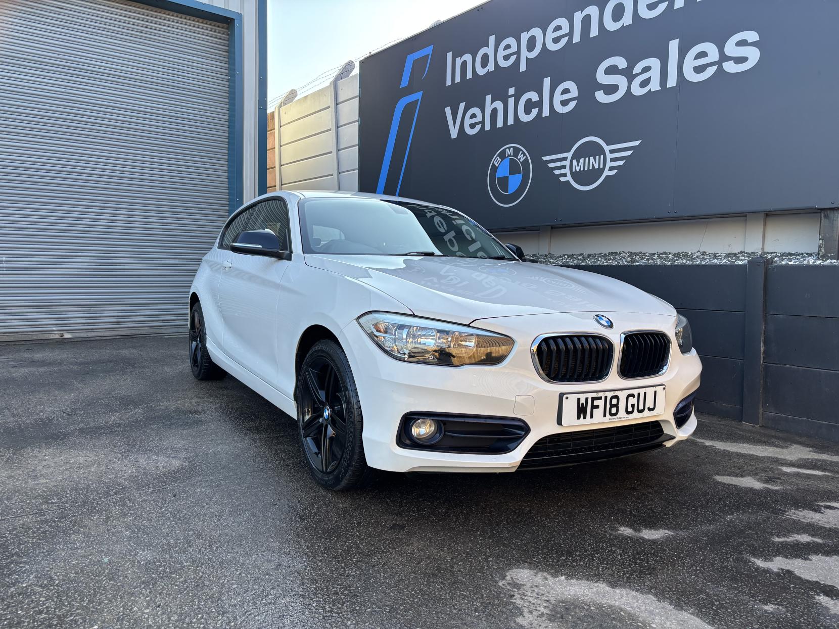 BMW 1 Series 1.5 118i Sport Hatchback 3dr Petrol Manual Euro 6 (s/s) (136 ps)