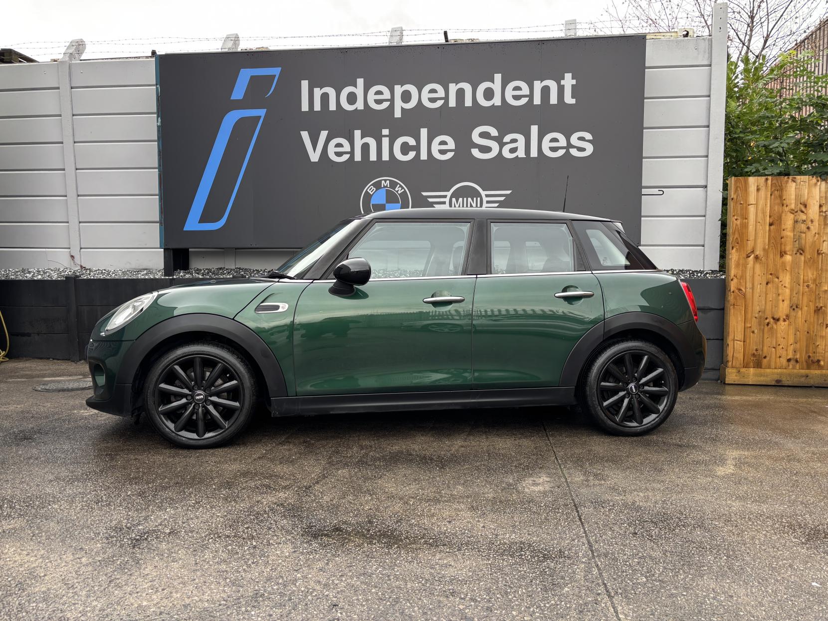 MINI Hatch 1.5 Cooper Hatchback 5dr Petrol Manual Euro 6 (s/s) (136 ps)