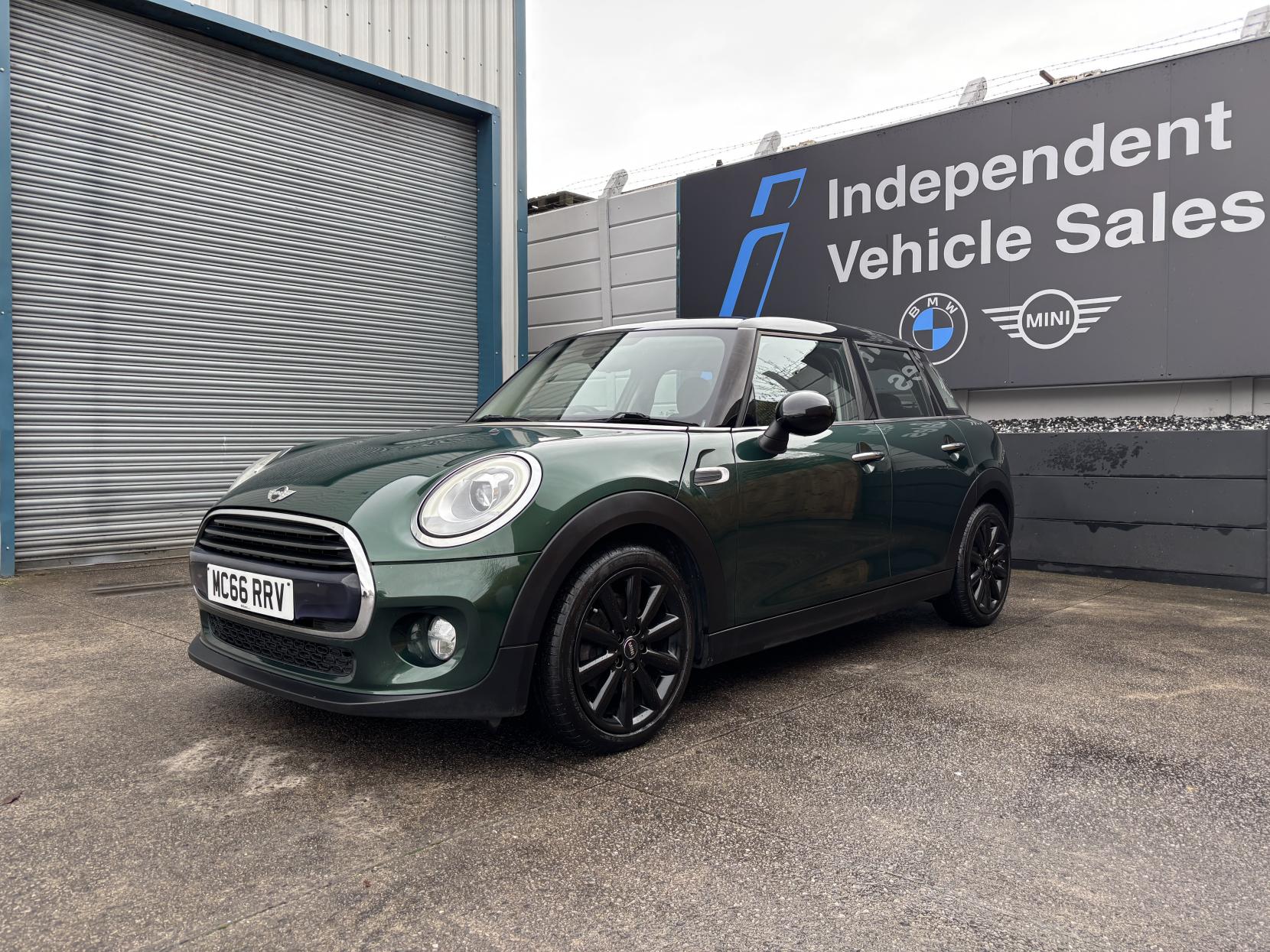 MINI Hatch 1.5 Cooper Hatchback 5dr Petrol Manual Euro 6 (s/s) (136 ps)