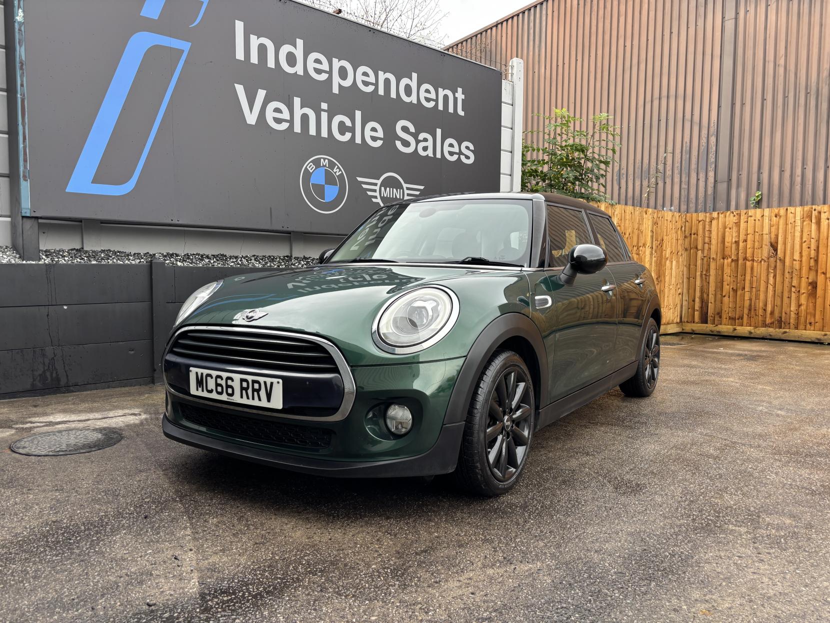 MINI Hatch 1.5 Cooper Hatchback 5dr Petrol Manual Euro 6 (s/s) (136 ps)
