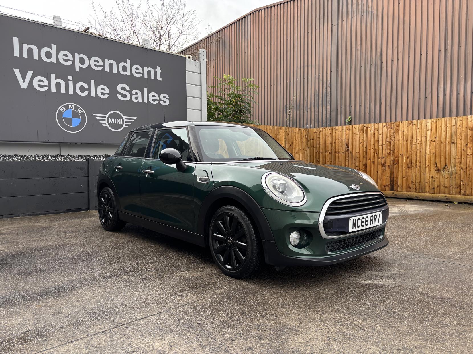 MINI Hatch 1.5 Cooper Hatchback 5dr Petrol Manual Euro 6 (s/s) (136 ps)