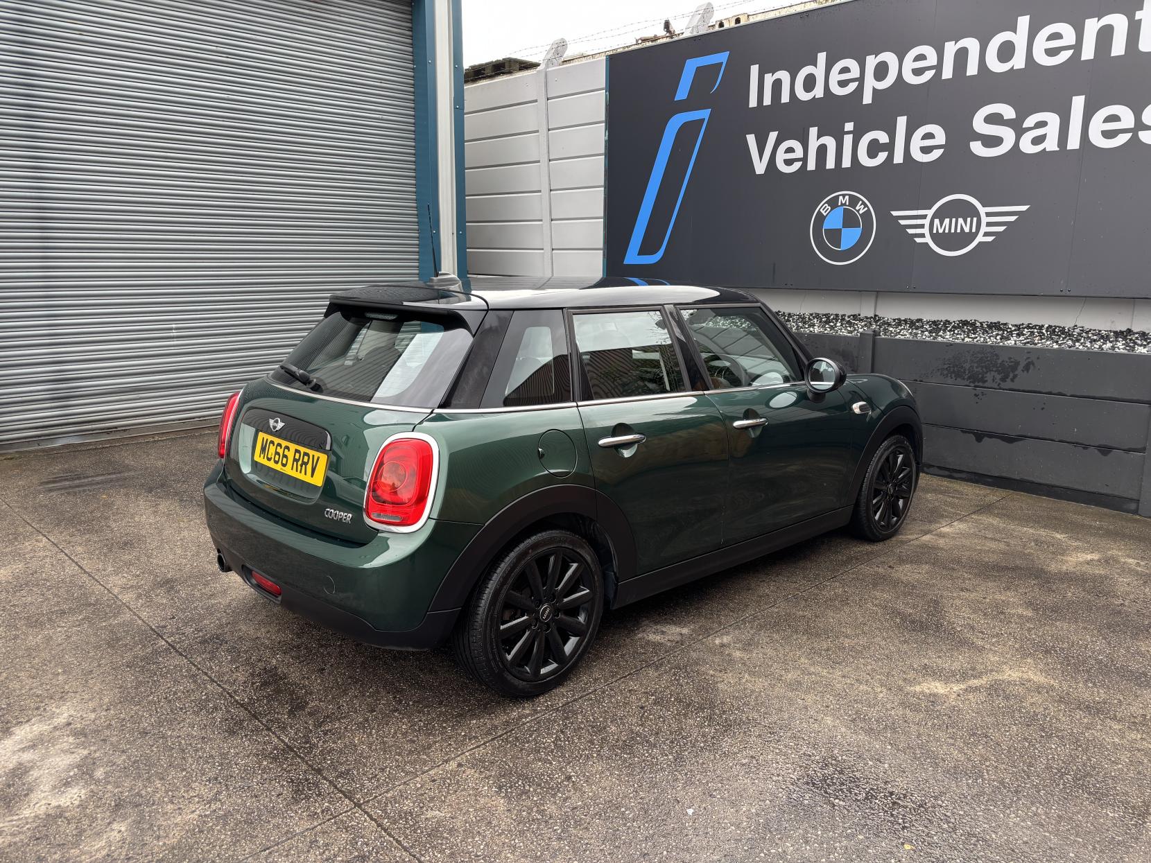 MINI Hatch 1.5 Cooper Hatchback 5dr Petrol Manual Euro 6 (s/s) (136 ps)