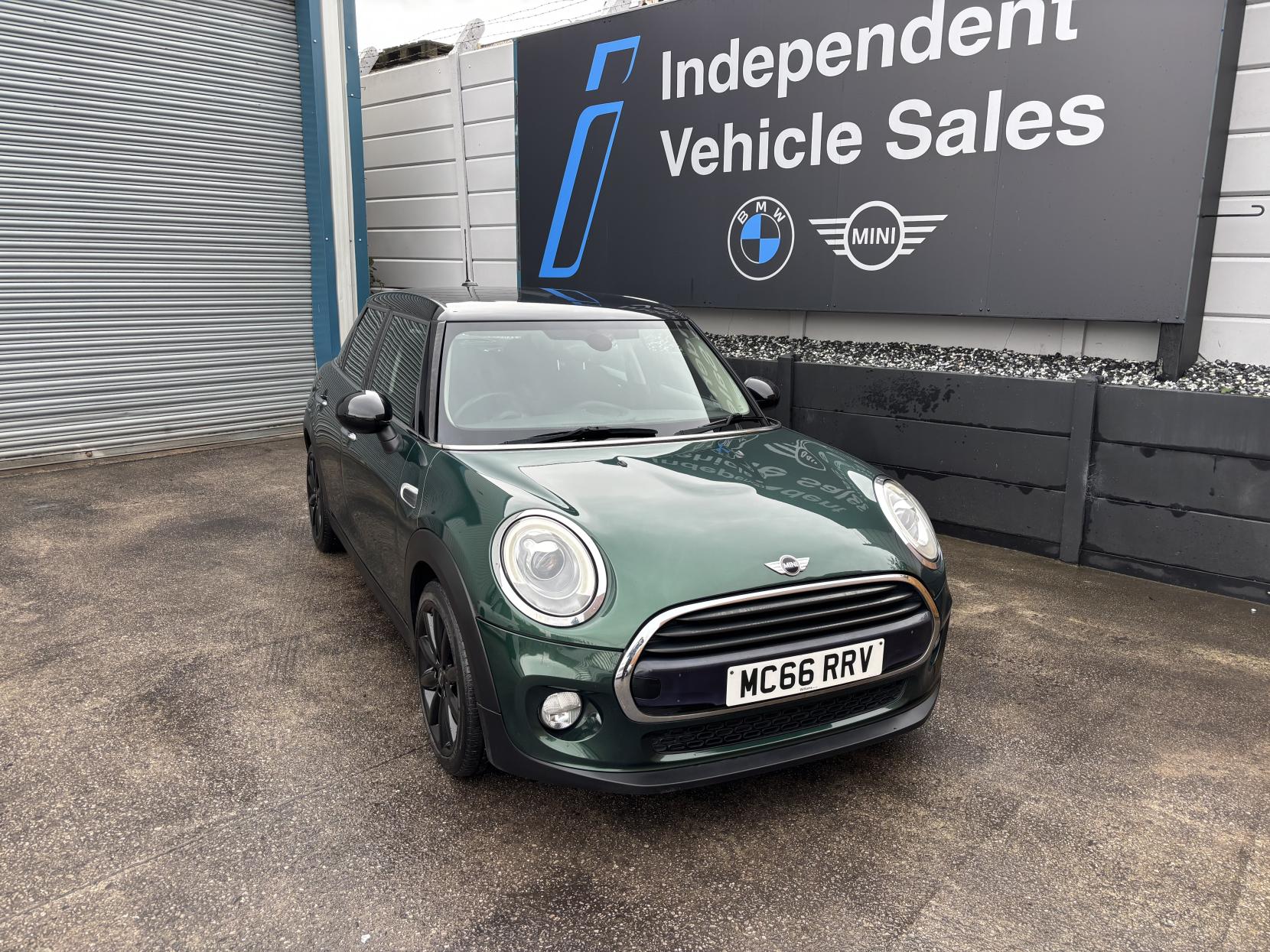 MINI Hatch 1.5 Cooper Hatchback 5dr Petrol Manual Euro 6 (s/s) (136 ps)