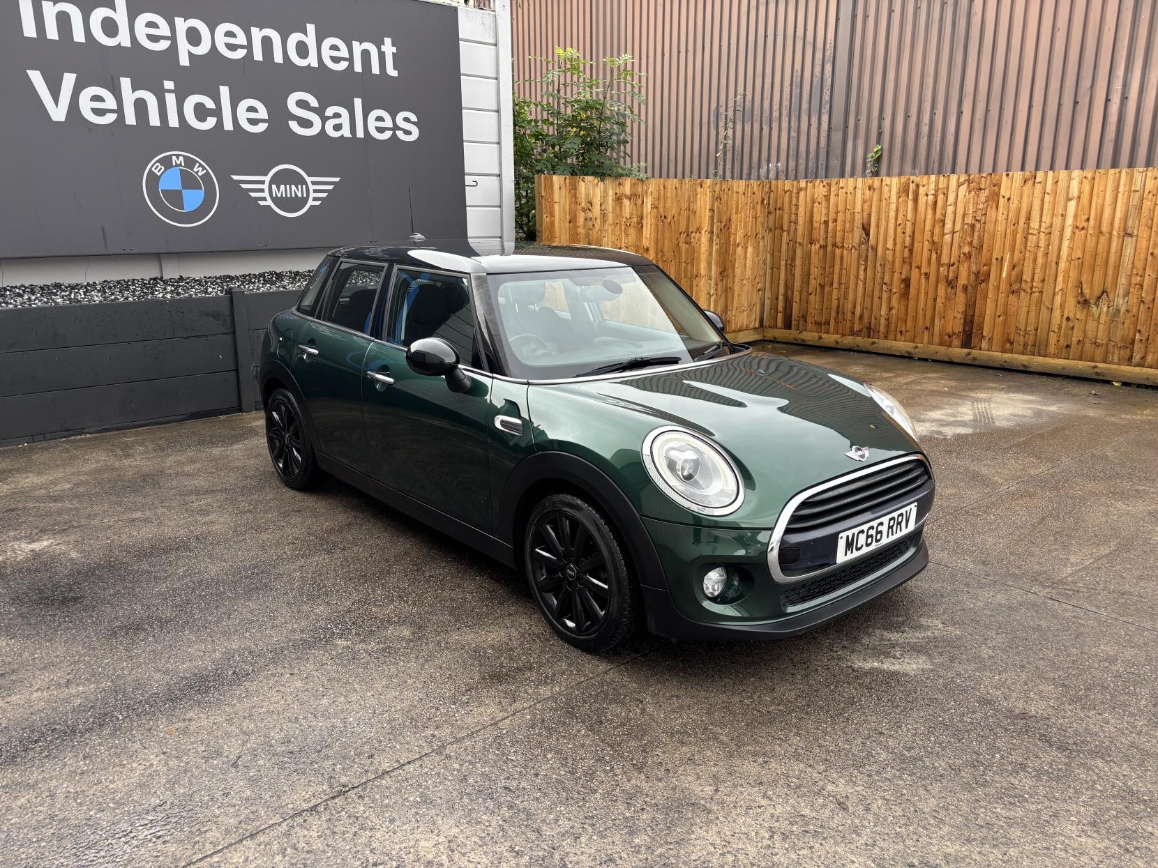 MINI Hatch 1.5 Cooper Hatchback 5dr Petrol Manual Euro 6 (s/s) (136 ps)