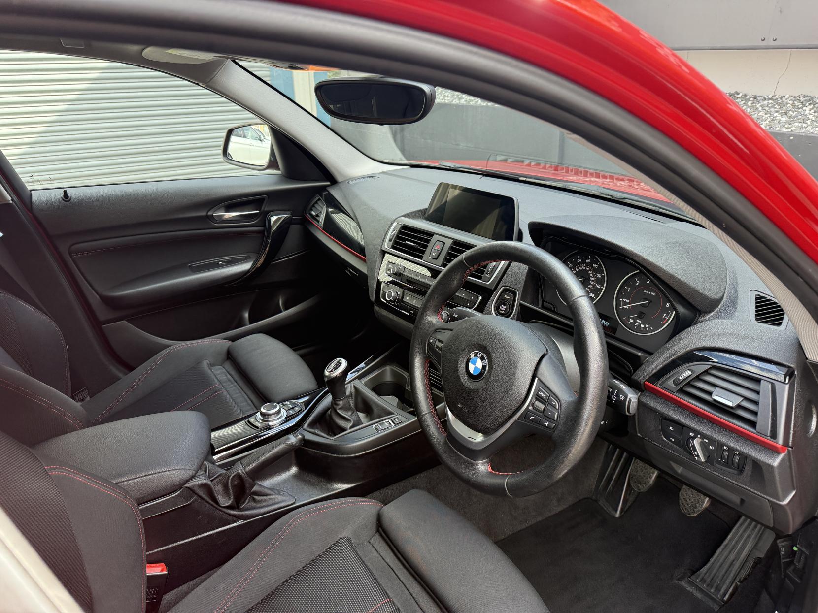 BMW 1 Series 1.5 118i Sport Hatchback 5dr Petrol Manual Euro 6 (s/s) (136 ps)