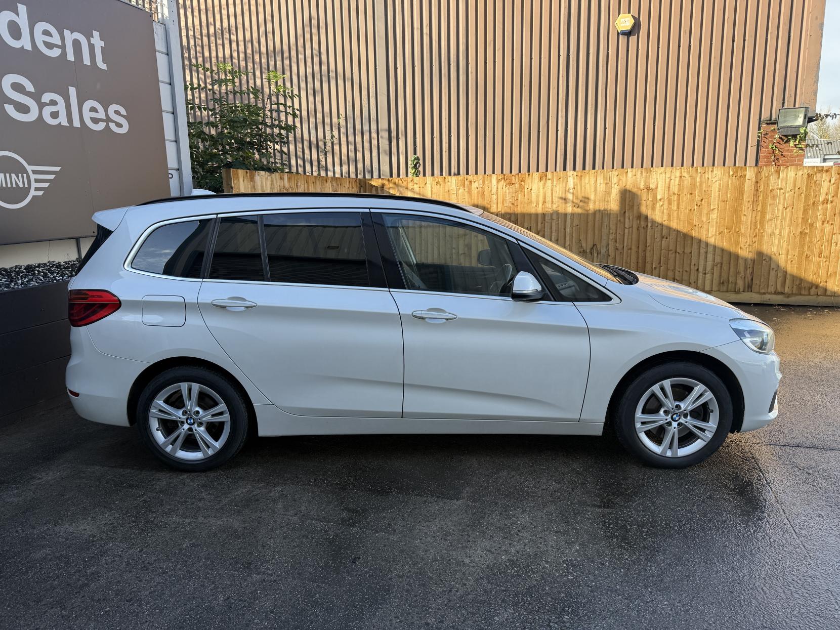 BMW 2 Series Gran Tourer 1.5 218i Luxury MPV 5dr Petrol Auto Euro 6 (s/s) (136 ps)