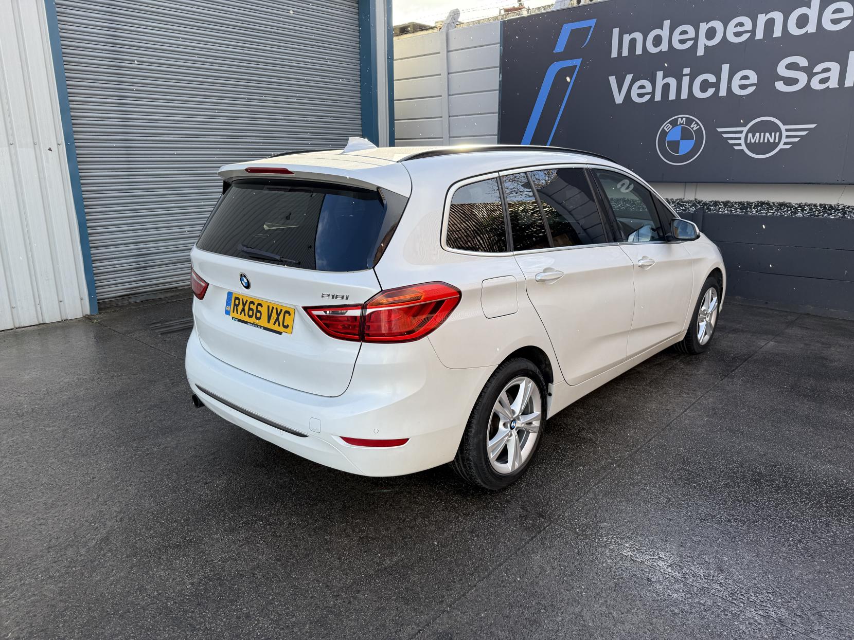 BMW 2 Series Gran Tourer 1.5 218i Luxury MPV 5dr Petrol Auto Euro 6 (s/s) (136 ps)