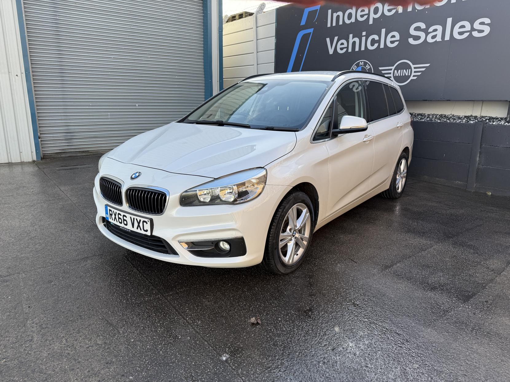 BMW 2 Series Gran Tourer 1.5 218i Luxury MPV 5dr Petrol Auto Euro 6 (s/s) (136 ps)