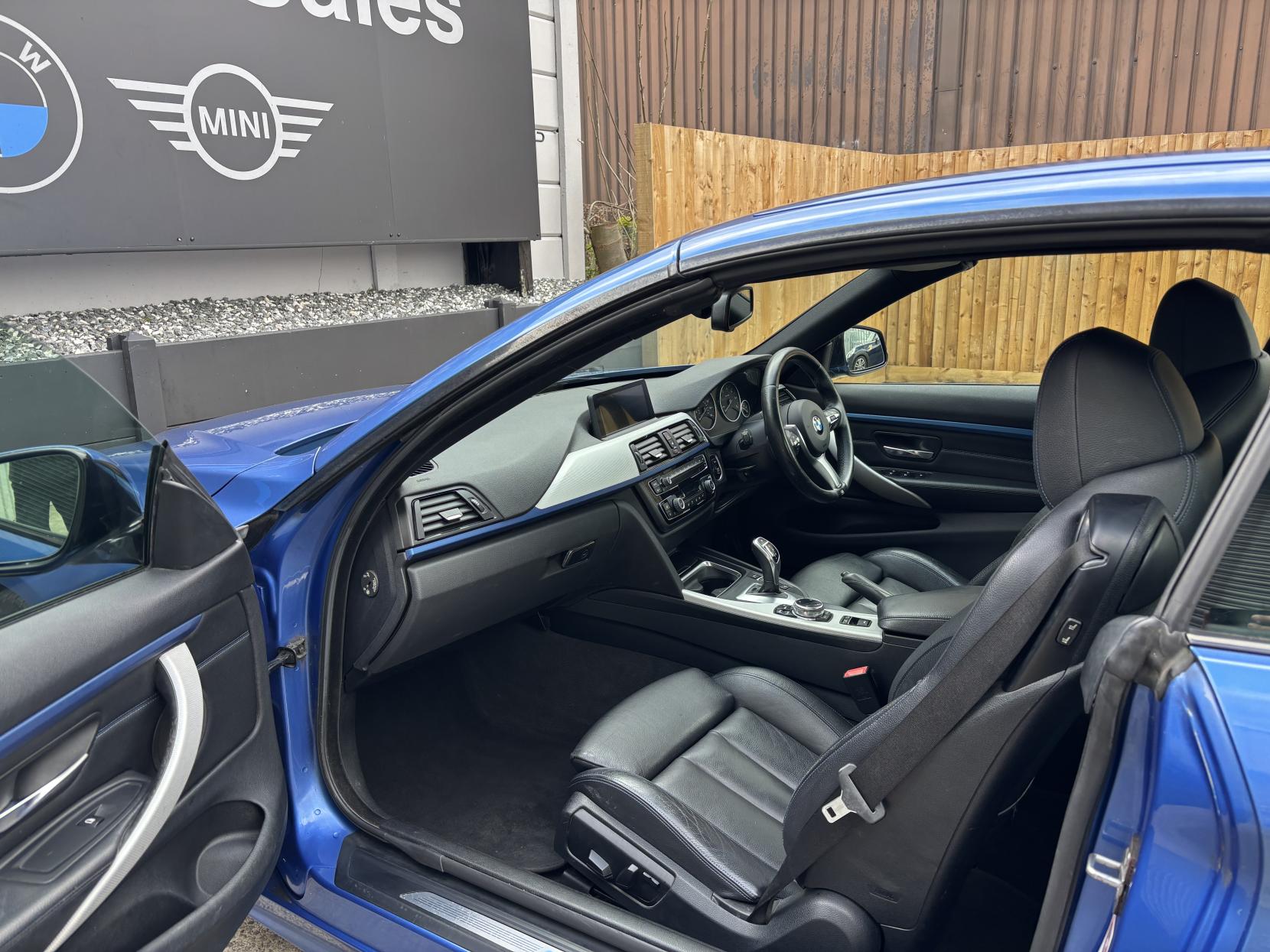 BMW 4 Series 2.0 420d M Sport Convertible 2dr Diesel Auto Euro 6 (s/s) (184 ps)