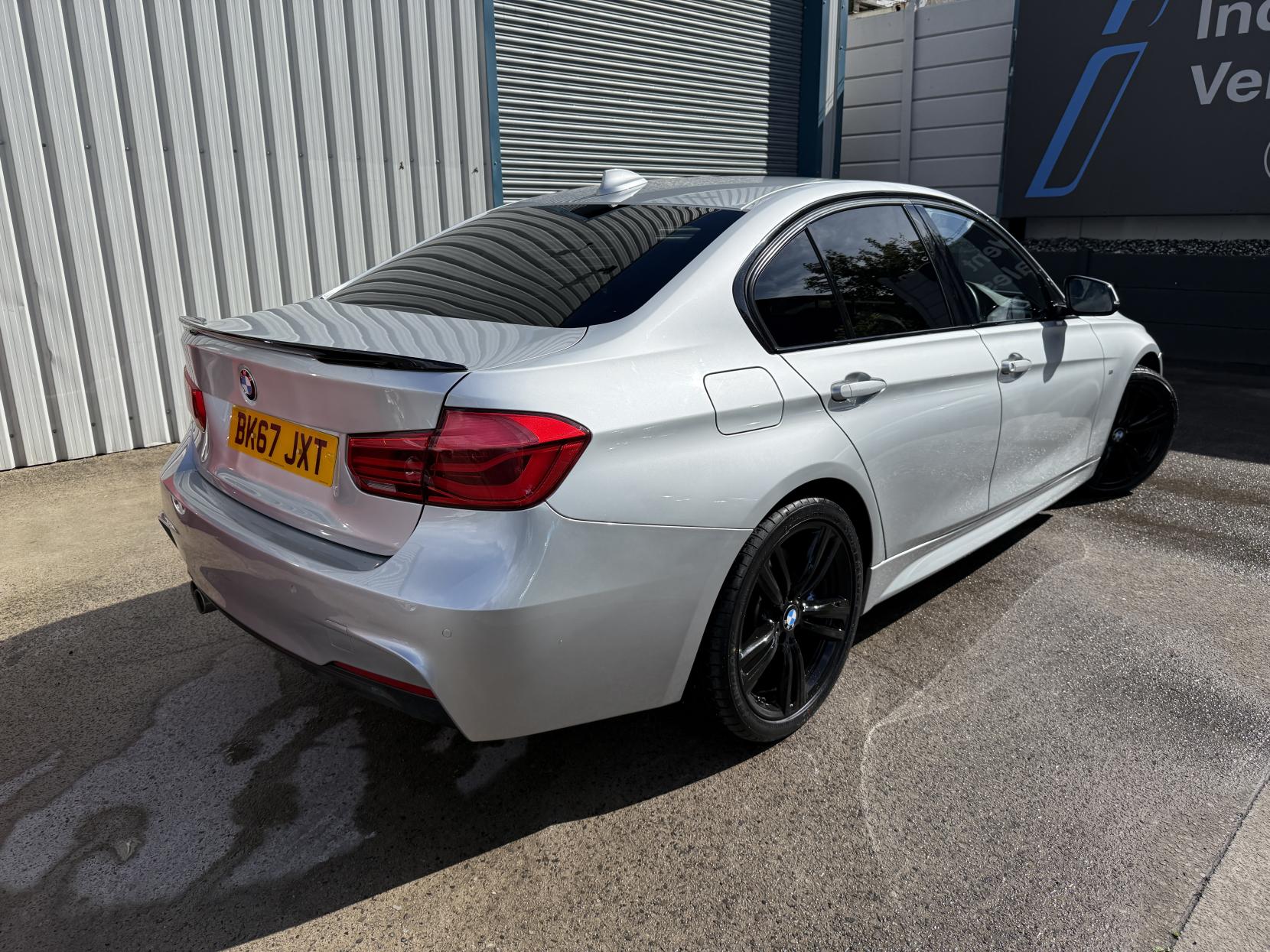BMW 3 Series 2.0 320d M Sport Saloon 4dr Diesel Auto Euro 6 (s/s) (190 ps)