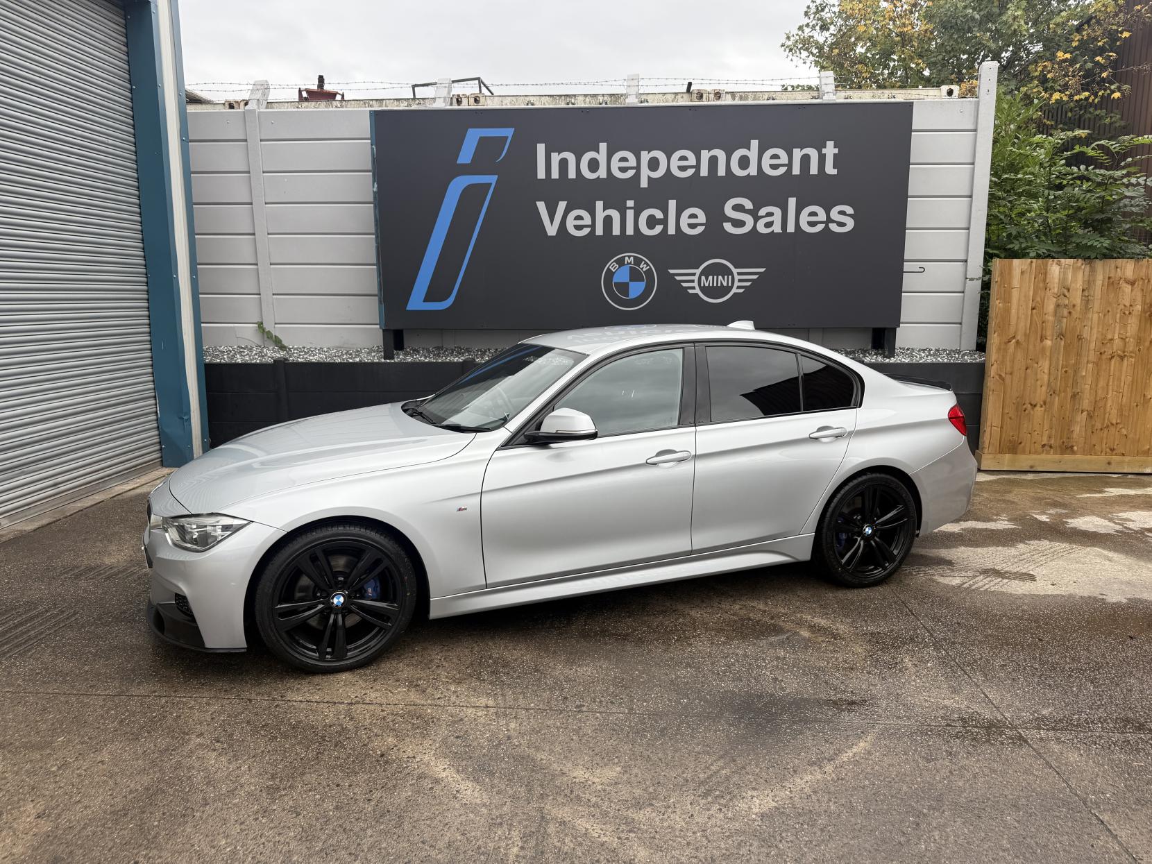 BMW 3 Series 2.0 320d M Sport Saloon 4dr Diesel Auto Euro 6 (s/s) (190 ps)