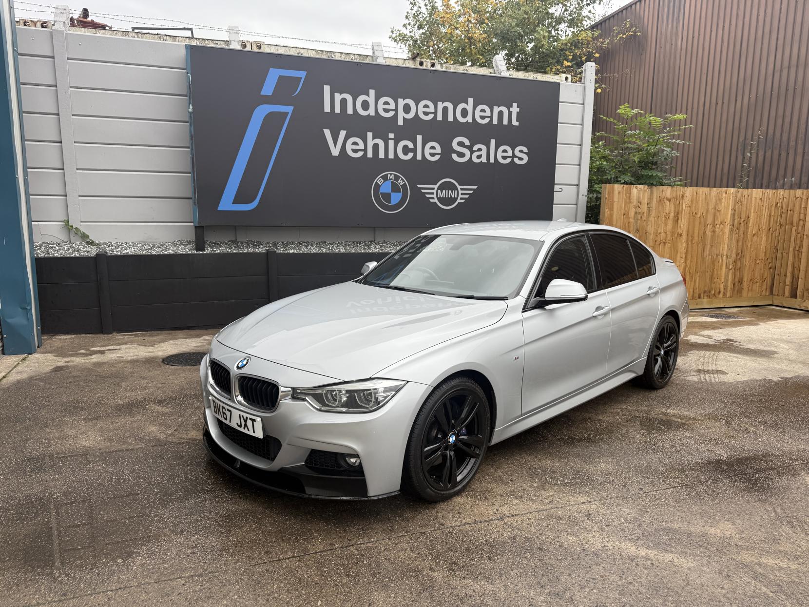 BMW 3 Series 2.0 320d M Sport Saloon 4dr Diesel Auto Euro 6 (s/s) (190 ps)