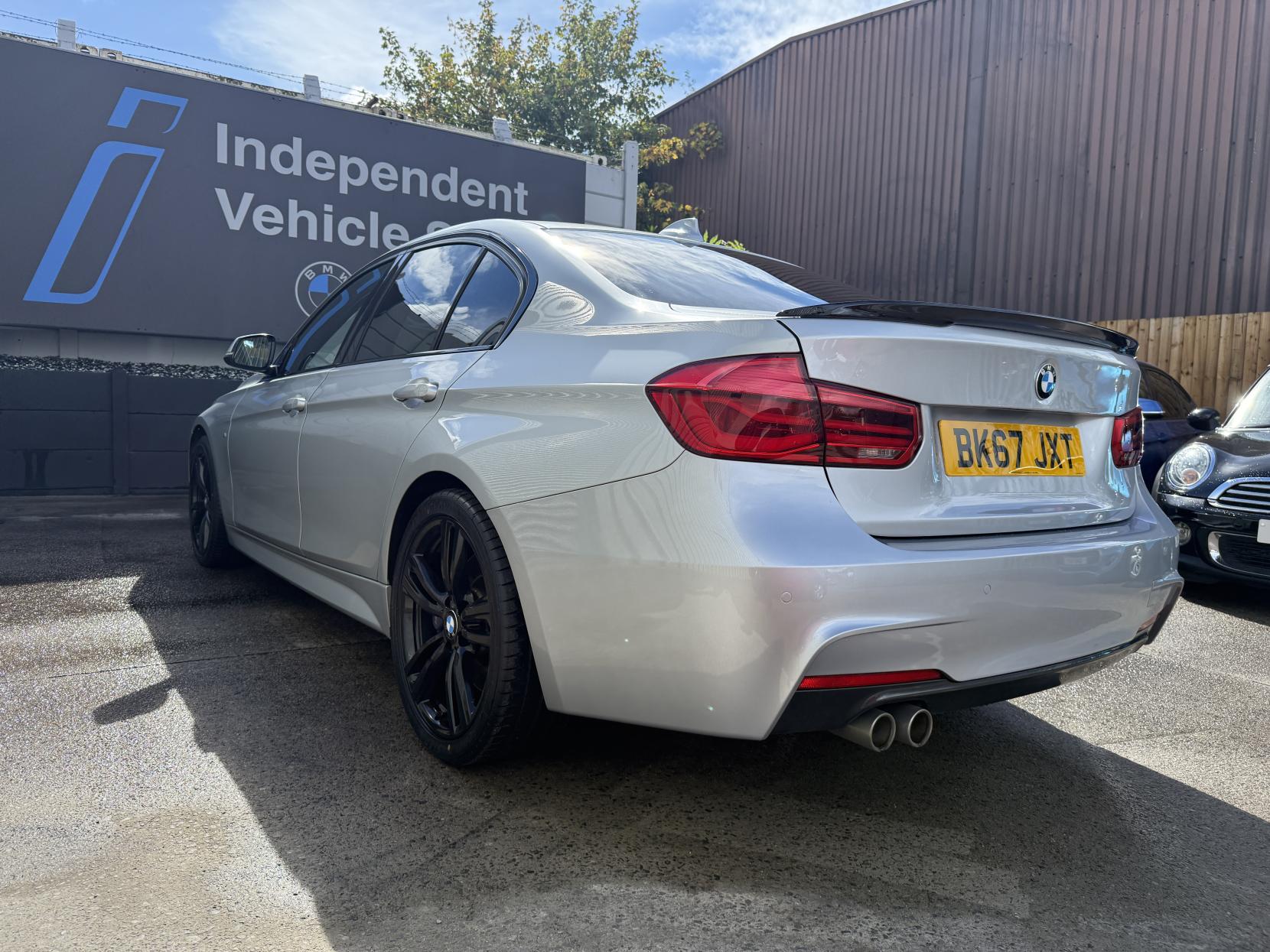 BMW 3 Series 2.0 320d M Sport Saloon 4dr Diesel Auto Euro 6 (s/s) (190 ps)