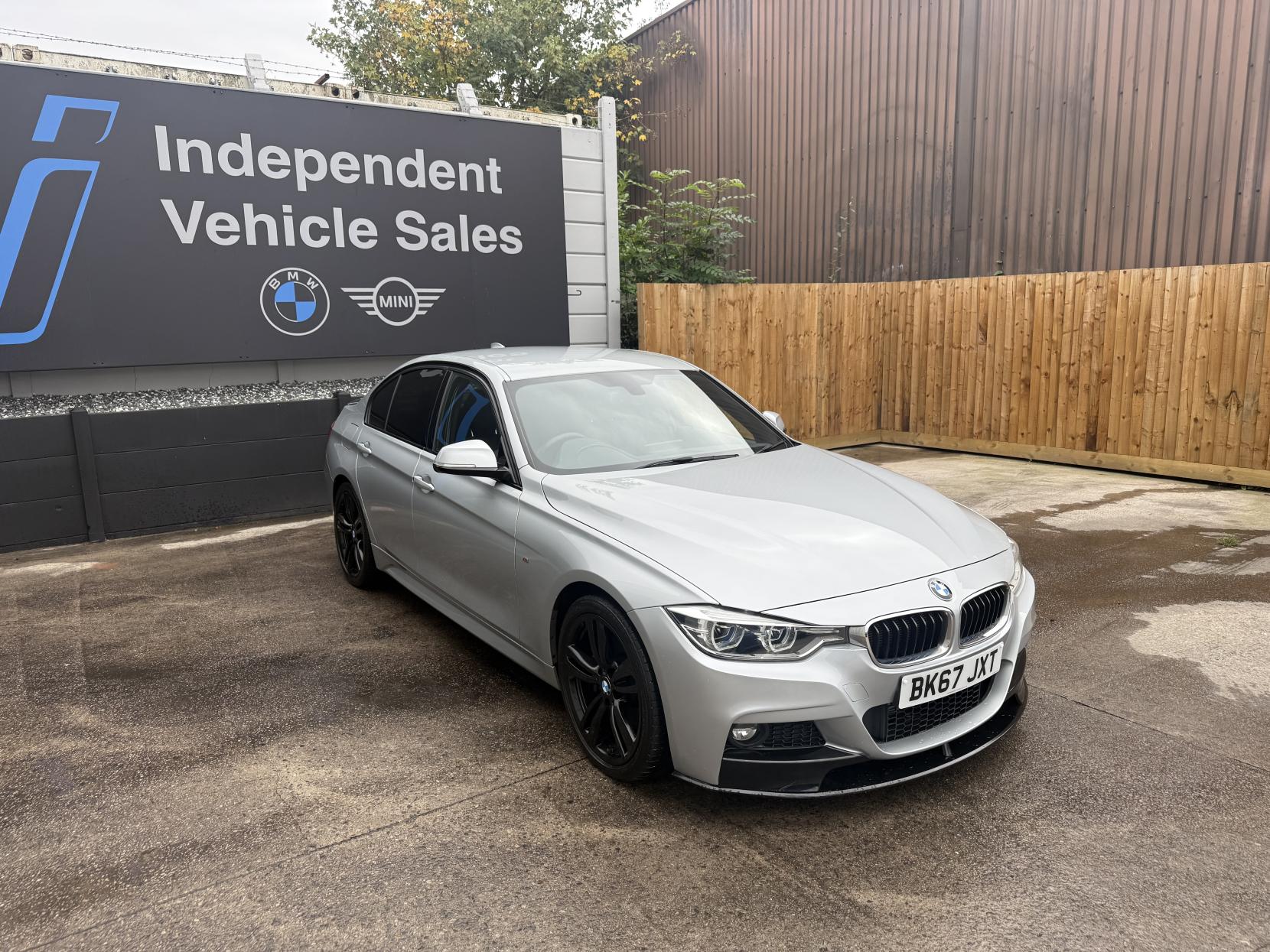 BMW 3 Series 2.0 320d M Sport Saloon 4dr Diesel Auto Euro 6 (s/s) (190 ps)