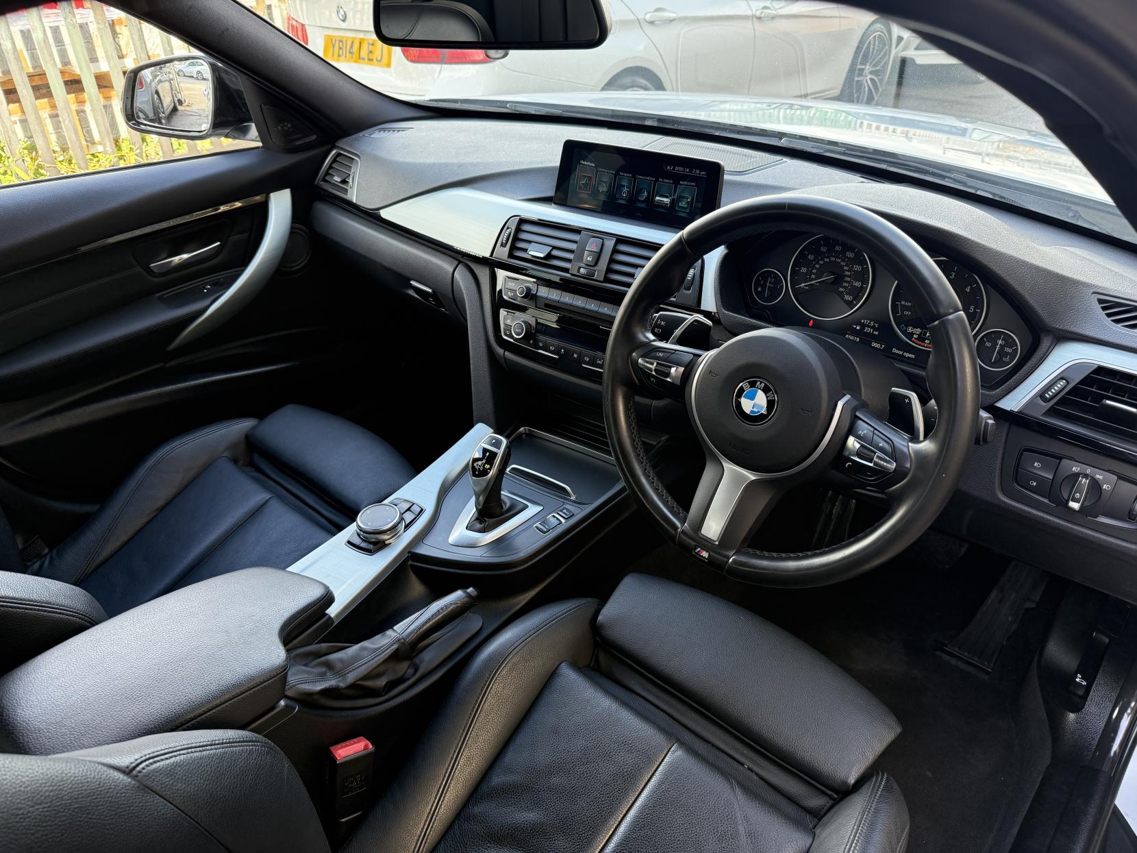 BMW 3 Series 2.0 320d M Sport Saloon 4dr Diesel Auto Euro 6 (s/s) (190 ps)