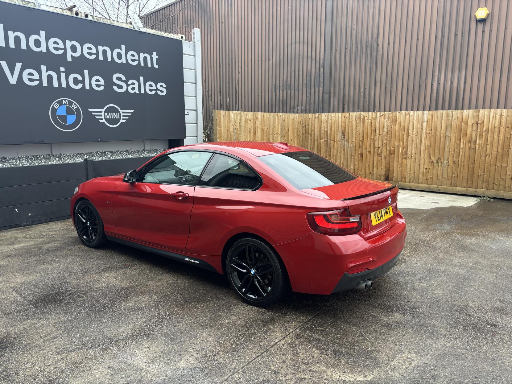 BMW 2 Series 2.0 225d M Sport Coupe 2dr Diesel Auto Euro 6 (s/s) (218 ps)