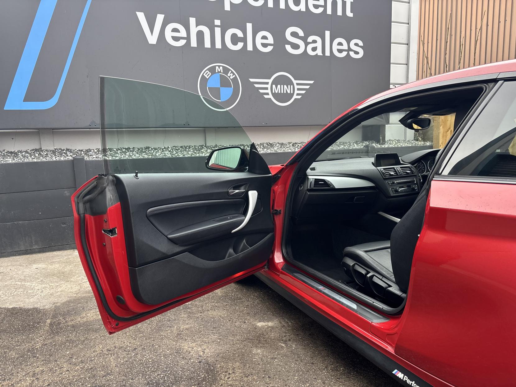 BMW 2 Series 2.0 225d M Sport Coupe 2dr Diesel Auto Euro 6 (s/s) (218 ps)