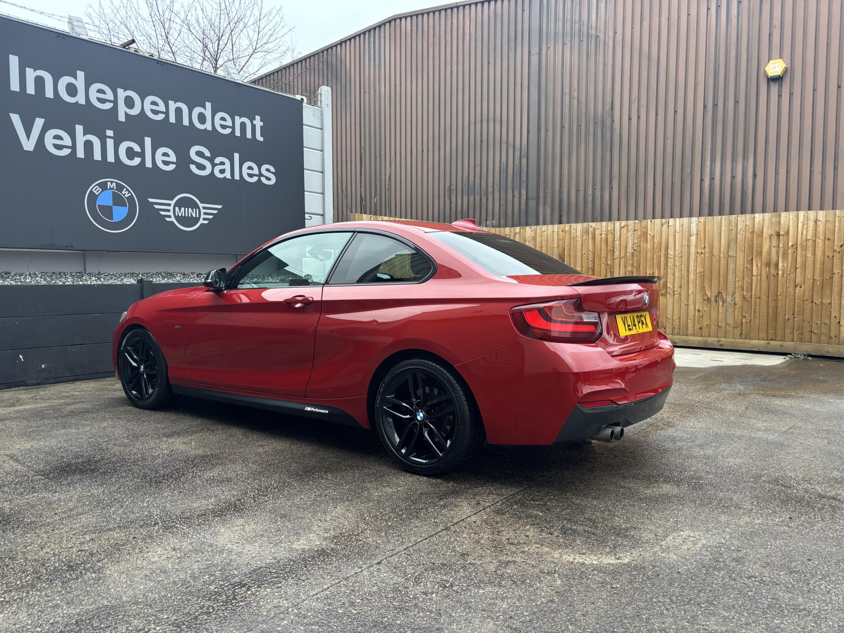 BMW 2 Series 2.0 225d M Sport Coupe 2dr Diesel Auto Euro 6 (s/s) (218 ps)