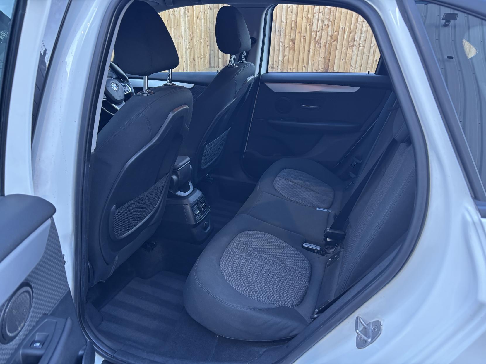 BMW 2 Series Active Tourer 1.5 218i SE MPV 5dr Petrol Manual Euro 6 (s/s) (140 ps)