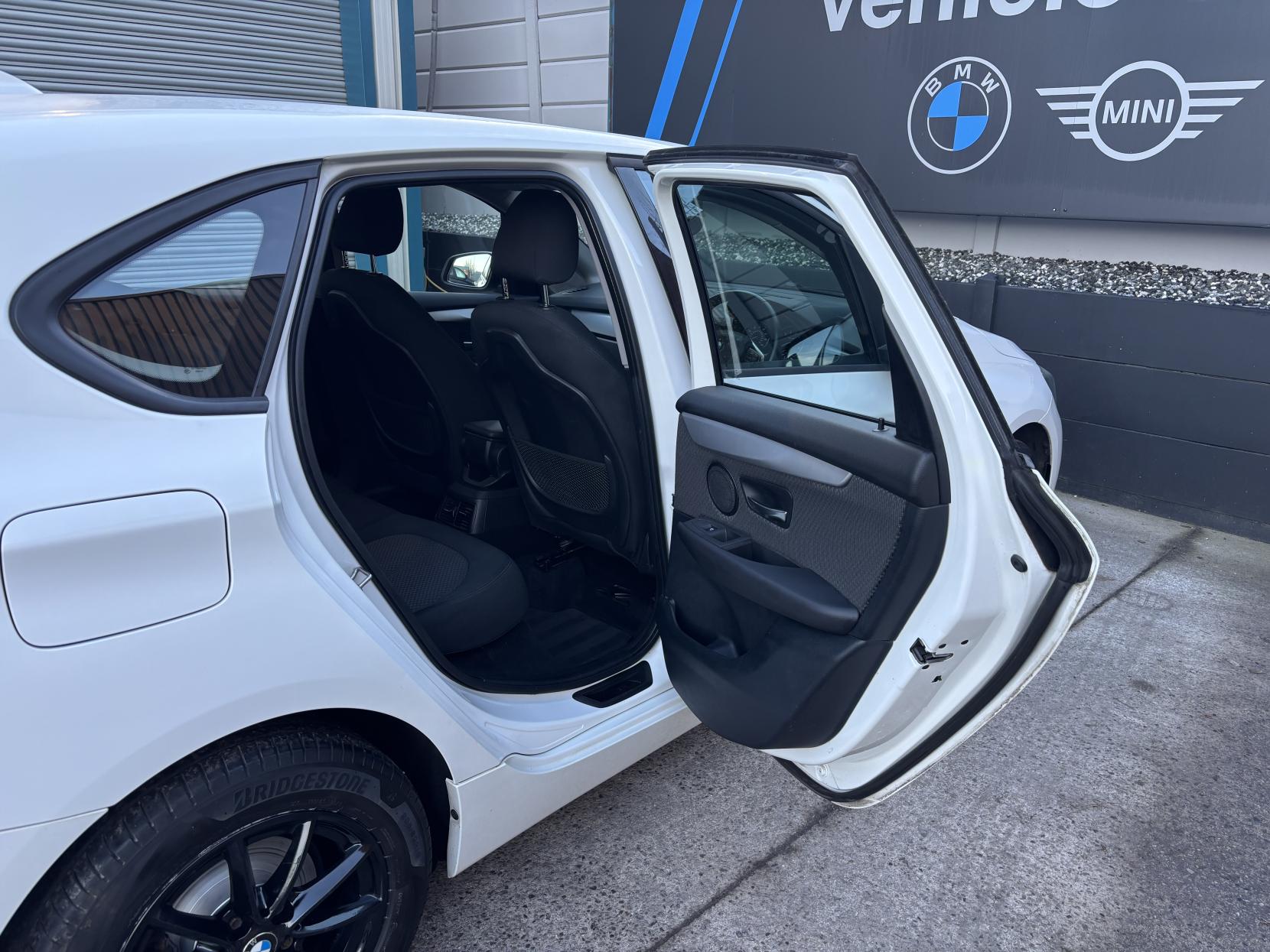 BMW 2 Series Active Tourer 1.5 218i SE MPV 5dr Petrol Manual Euro 6 (s/s) (140 ps)