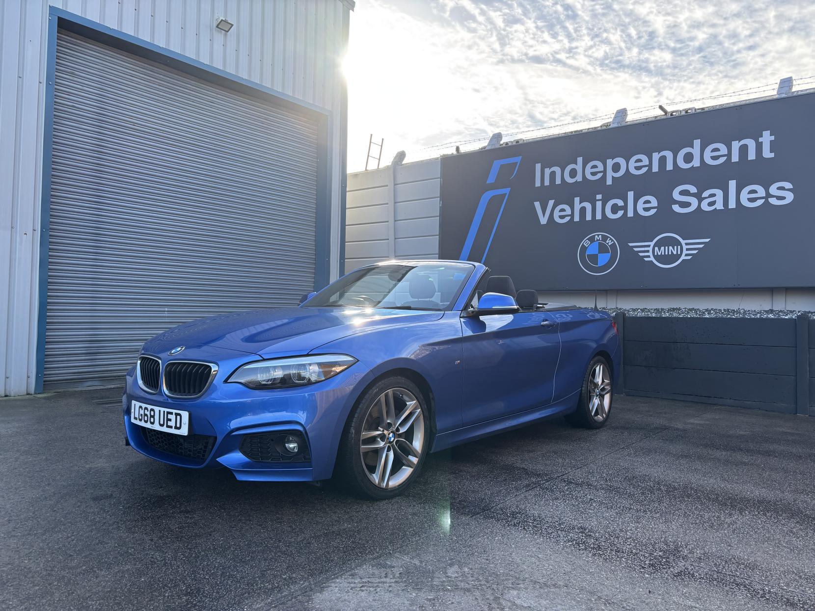 BMW 2 Series 2.0 220i M Sport Convertible 2dr Petrol Auto Euro 6 (s/s) (184 ps)