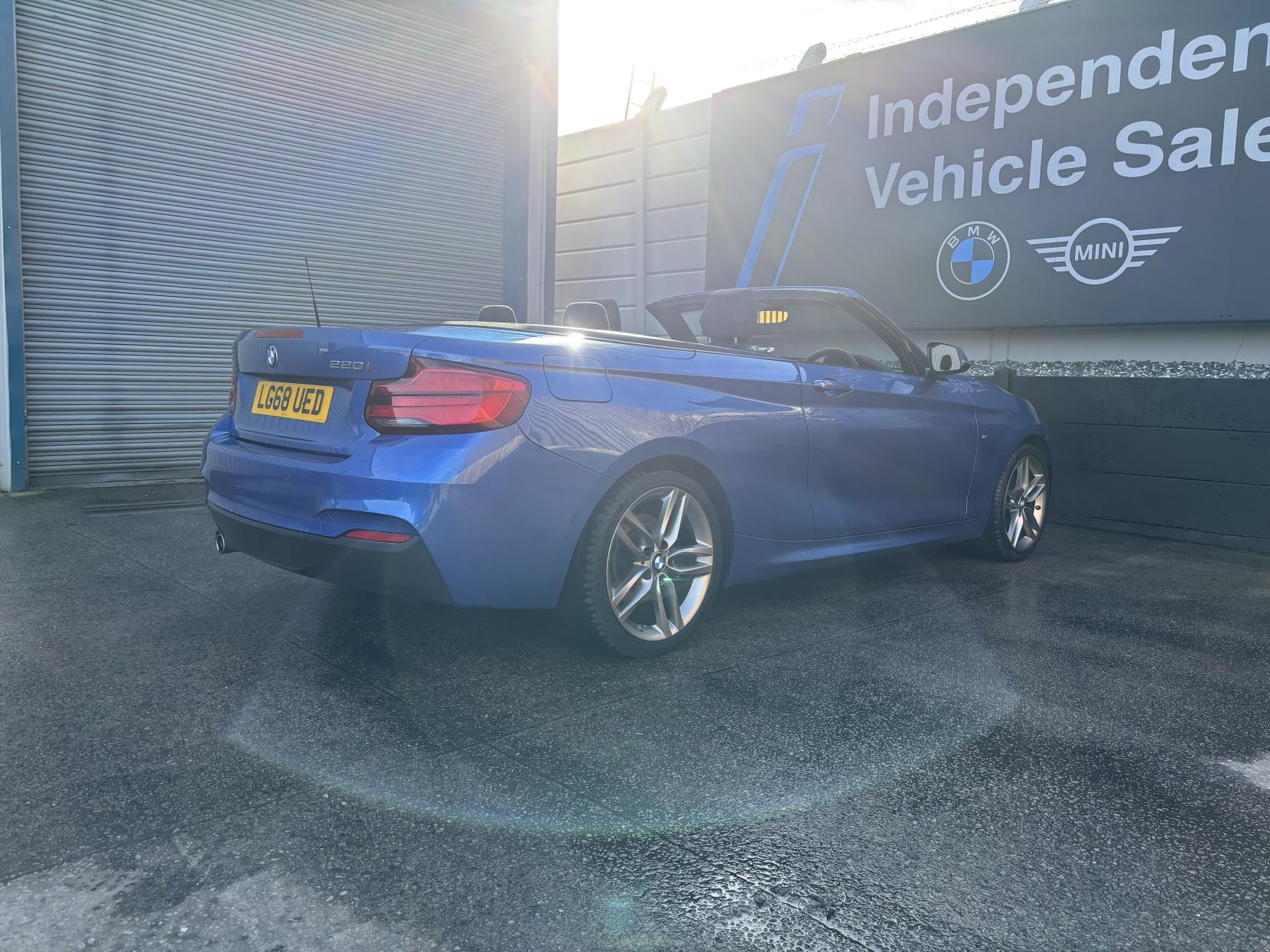 BMW 2 Series 2.0 220i M Sport Convertible 2dr Petrol Auto Euro 6 (s/s) (184 ps)