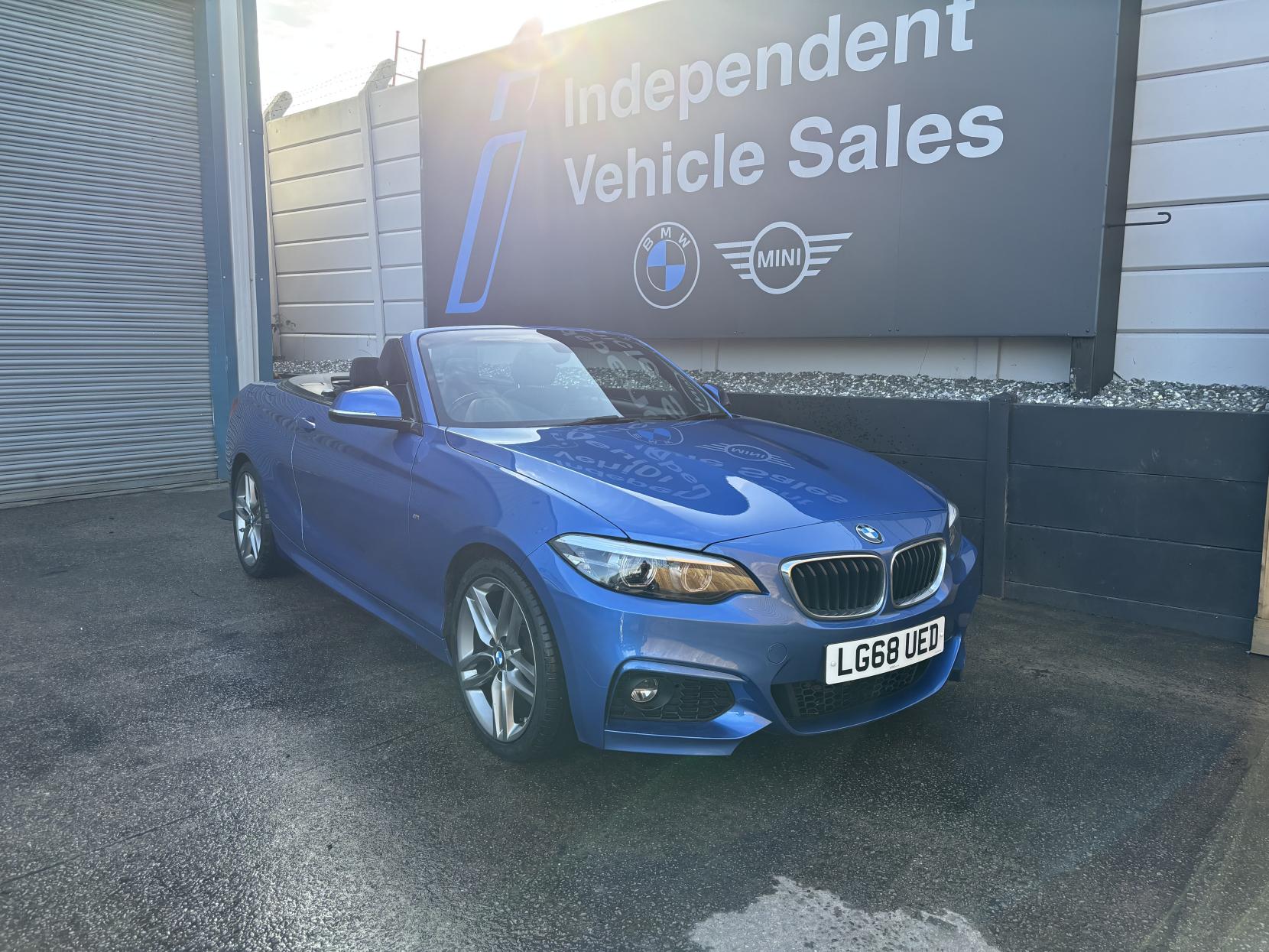 BMW 2 Series 2.0 220i M Sport Convertible 2dr Petrol Auto Euro 6 (s/s) (184 ps)