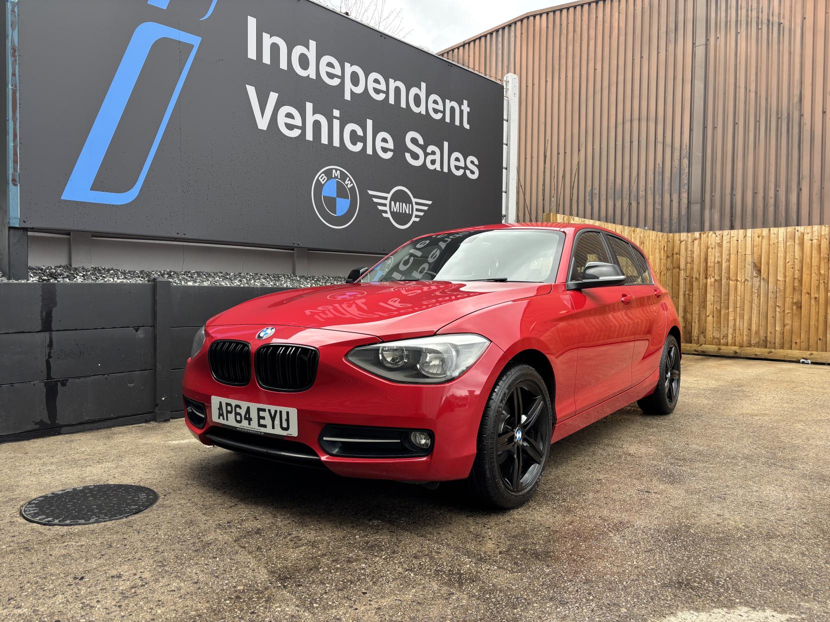 BMW 1 Series 2.0 116d Sport Hatchback 5dr Diesel Manual Euro 5 (s/s) (116 ps)