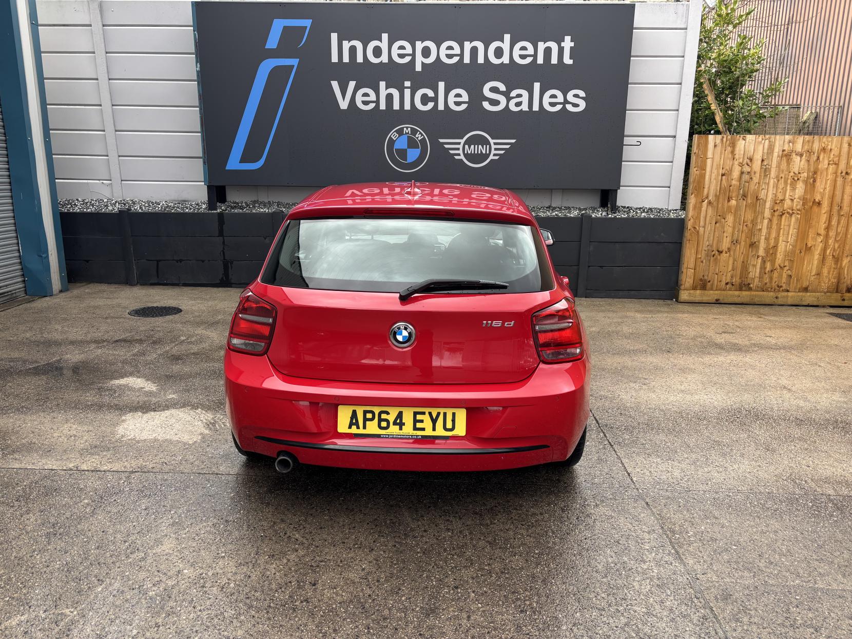 BMW 1 Series 2.0 116d Sport Hatchback 5dr Diesel Manual Euro 5 (s/s) (116 ps)