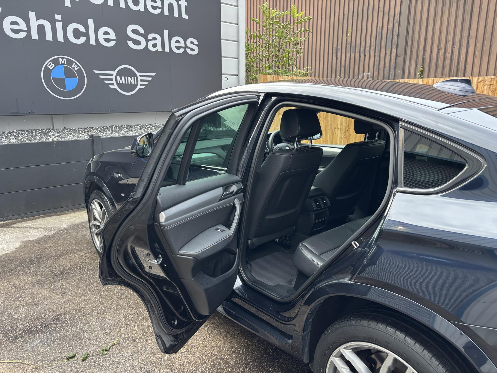 BMW X4 3.0 30d M Sport SUV 5dr Diesel Auto xDrive Euro 6 (s/s) (258 ps)