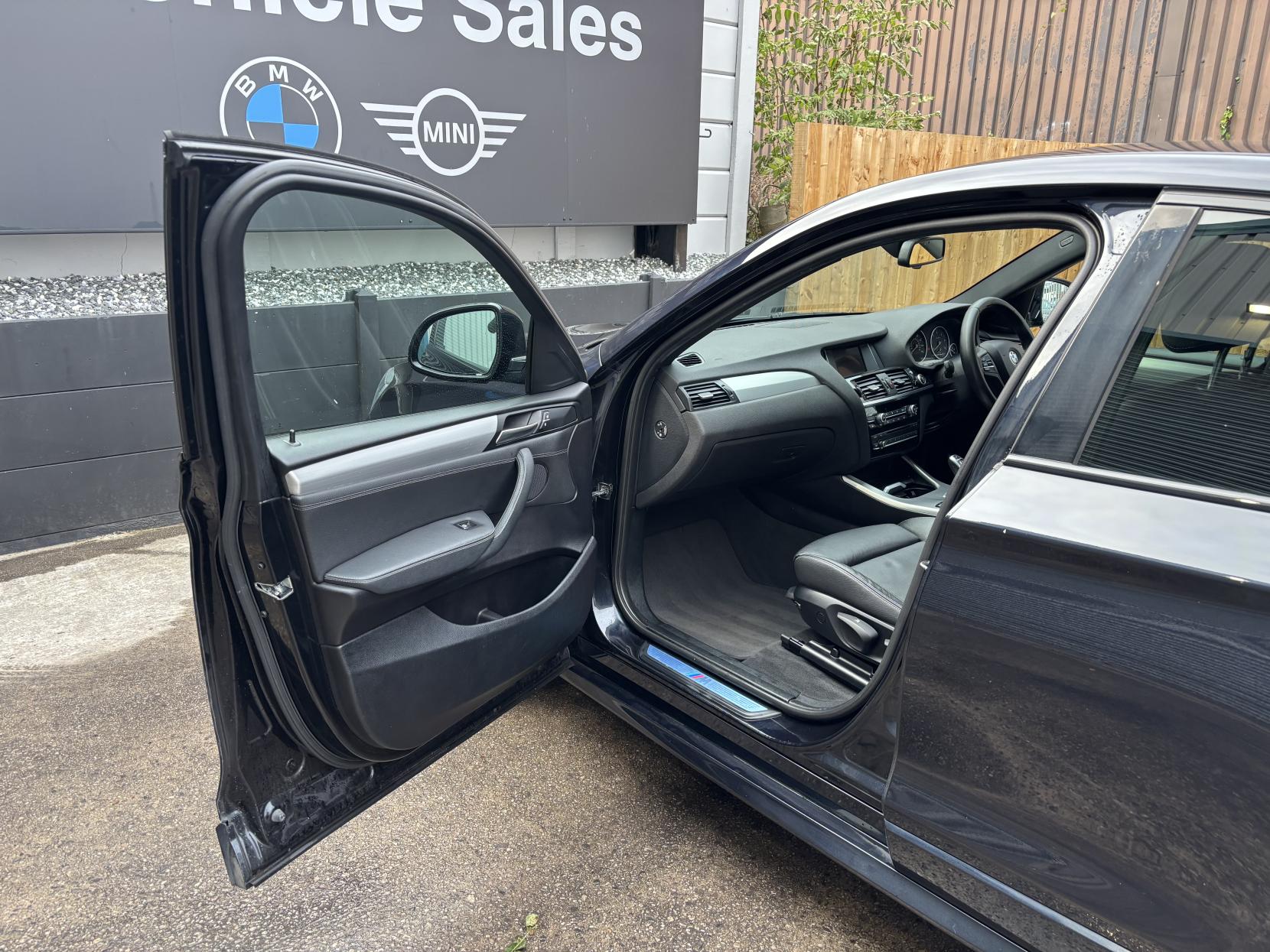 BMW X4 3.0 30d M Sport SUV 5dr Diesel Auto xDrive Euro 6 (s/s) (258 ps)