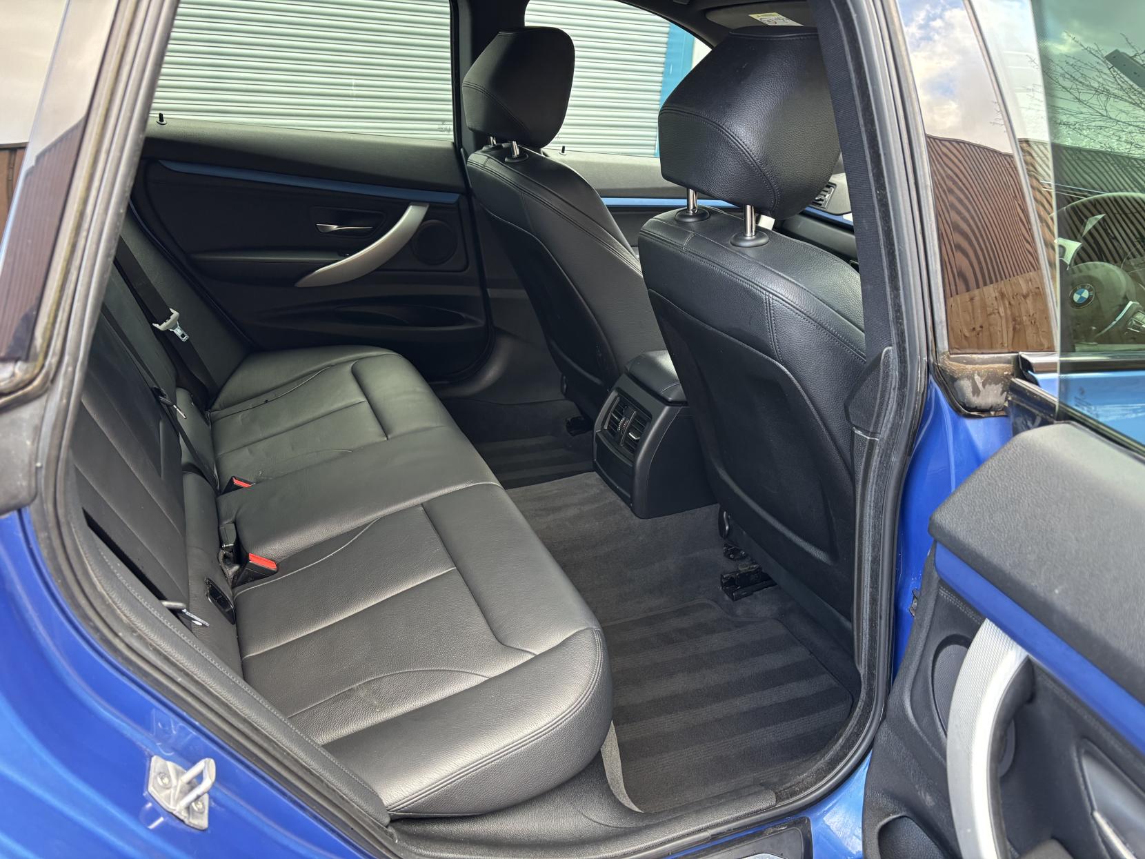 BMW 3 Series Gran Turismo 2.0 320d M Sport GT 5dr Diesel Auto Euro 6 (s/s) (184 ps)