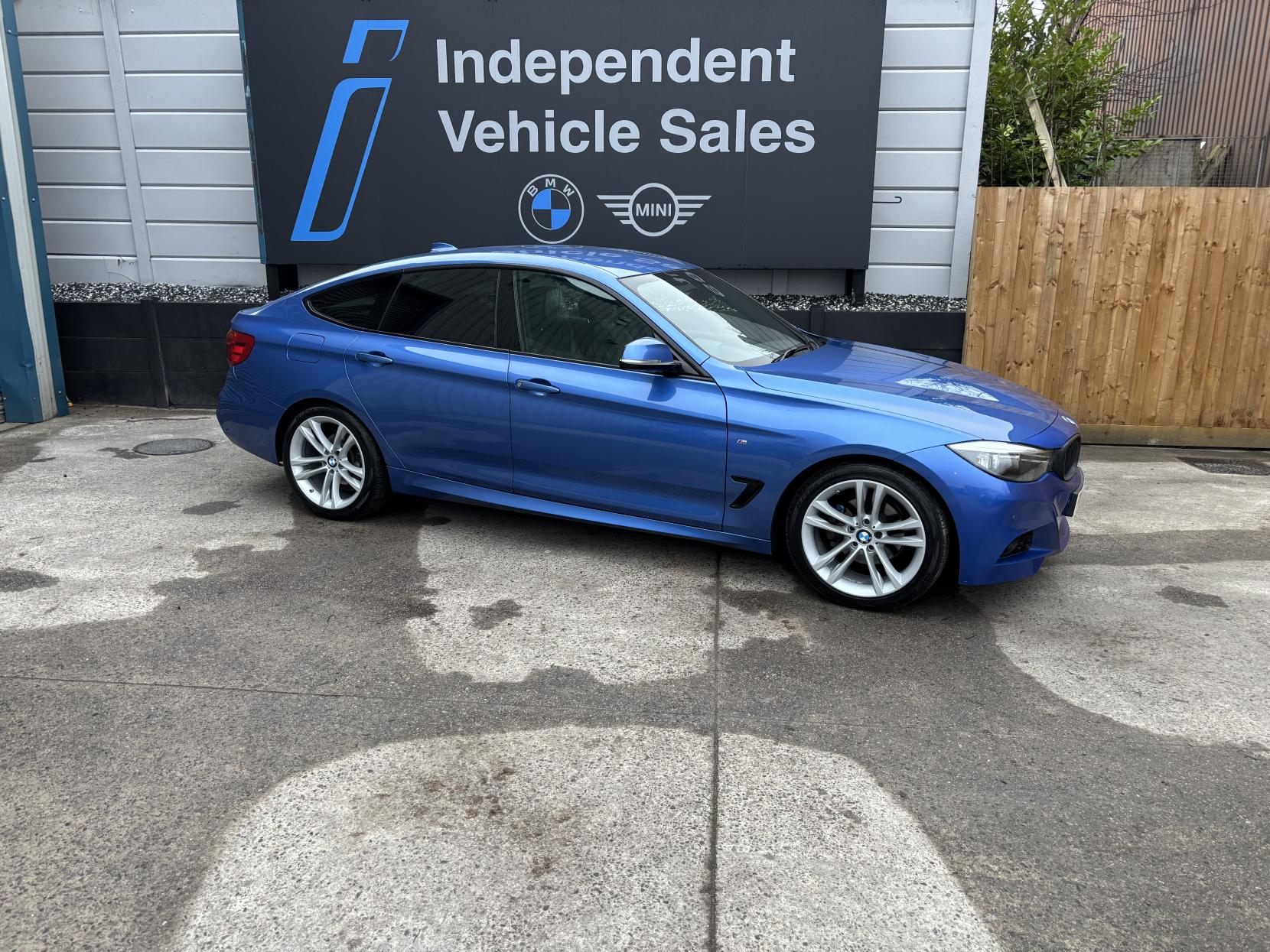 BMW 3 Series Gran Turismo 2.0 320d M Sport GT 5dr Diesel Auto Euro 6 (s/s) (184 ps)