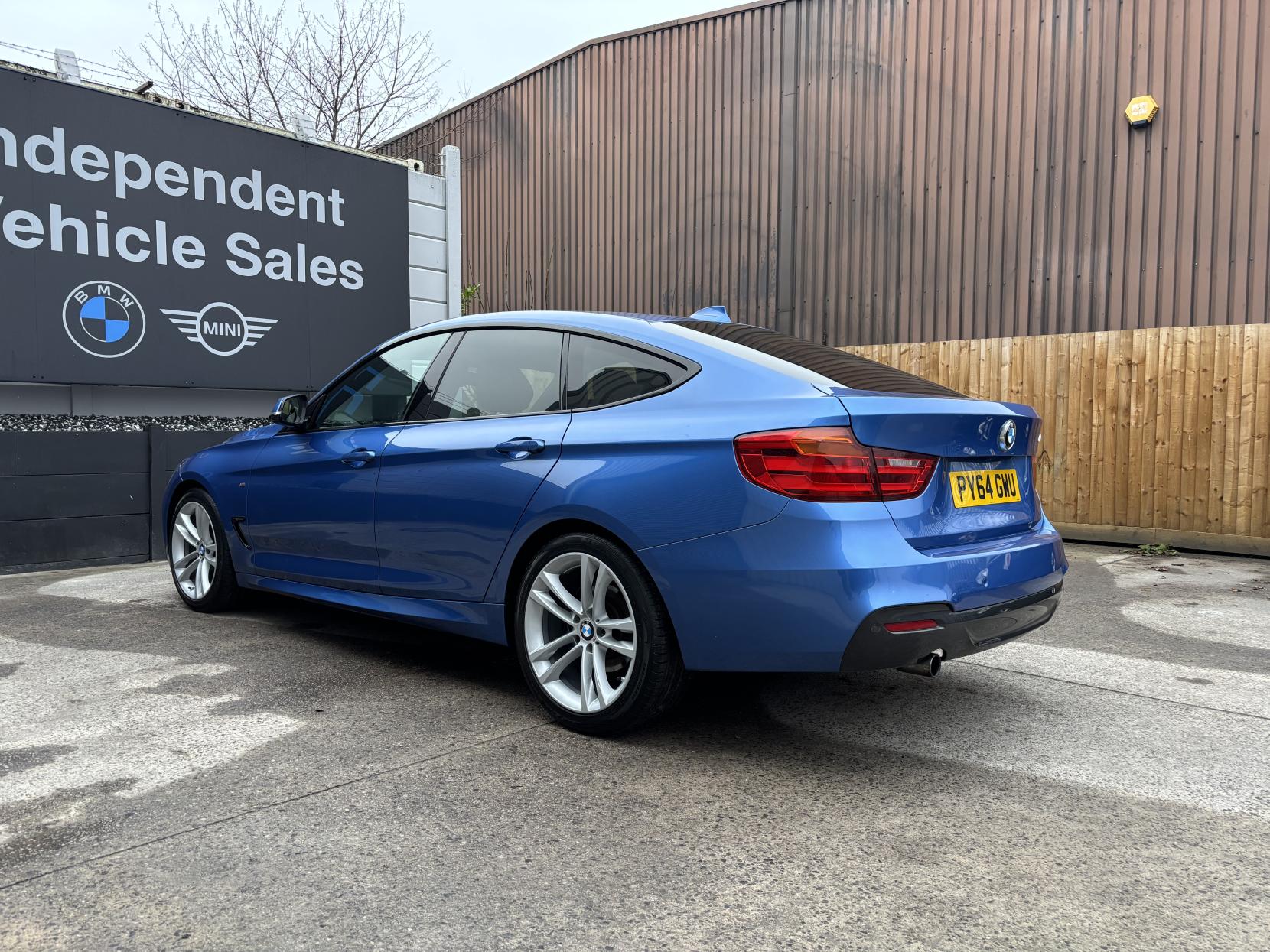 BMW 3 Series Gran Turismo 2.0 320d M Sport GT 5dr Diesel Auto Euro 6 (s/s) (184 ps)