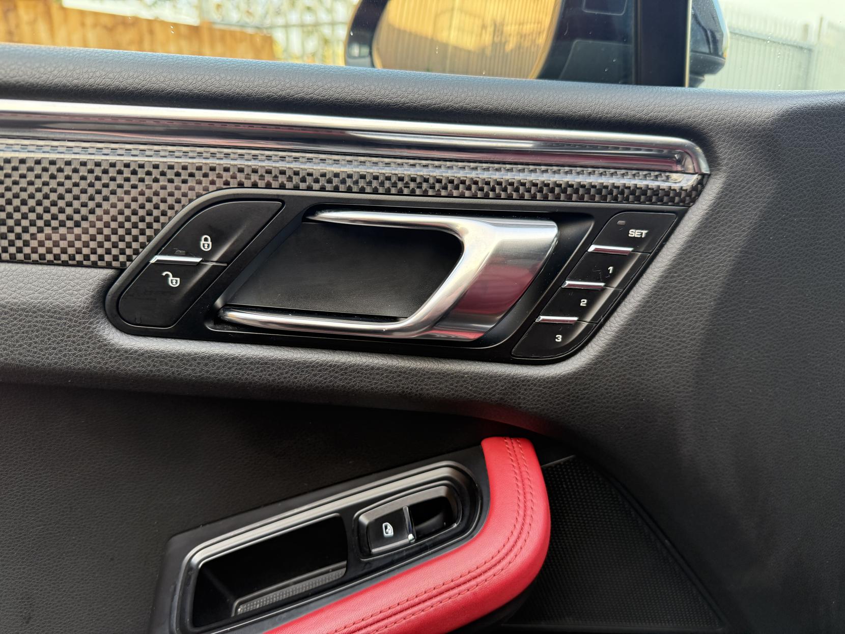 Porsche Macan 3.6T V6 Turbo SUV 5dr Petrol PDK 4WD Euro 6 (s/s) (400 ps)