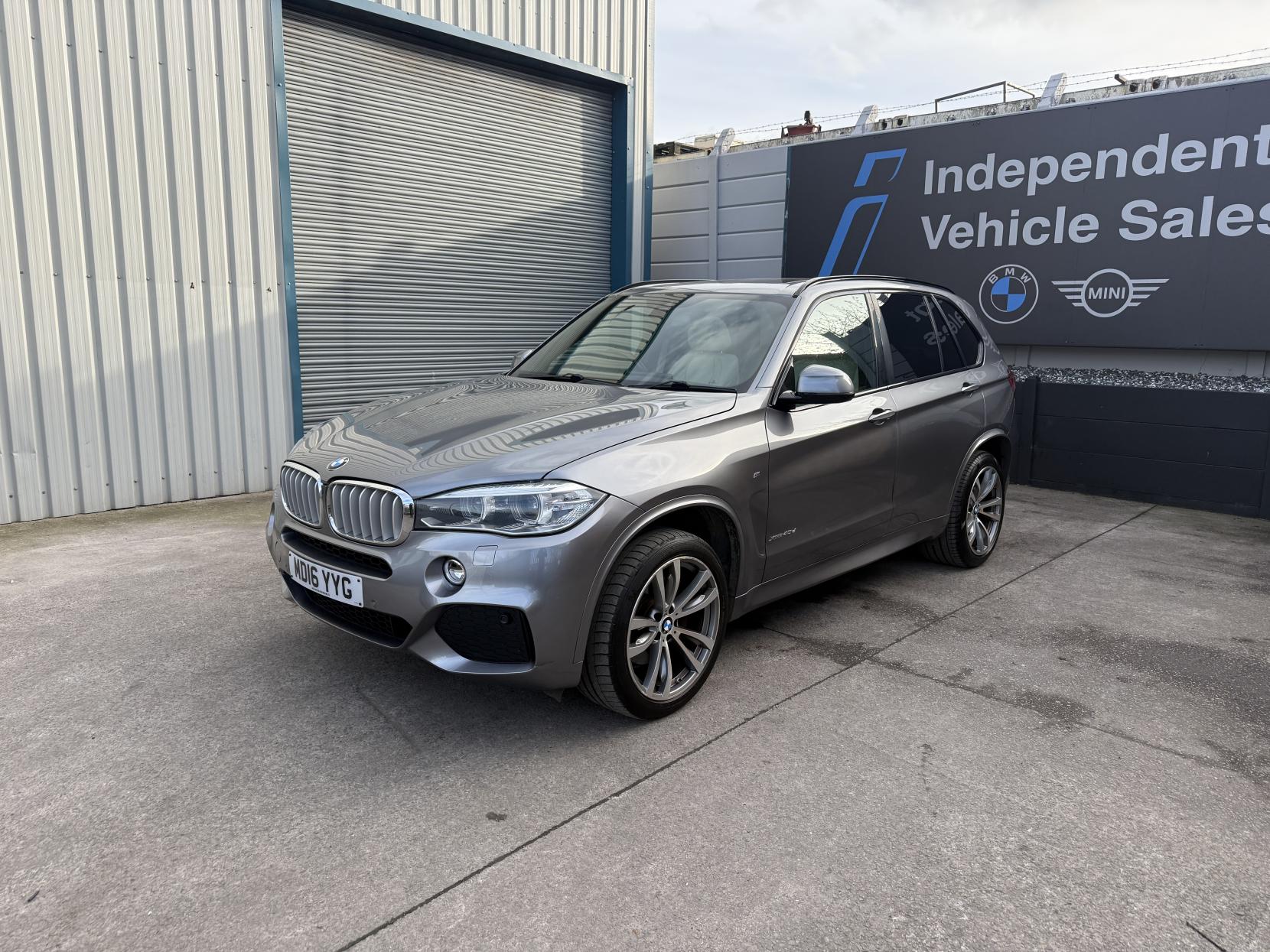 BMW X5 3.0 40d M Sport SUV 5dr Diesel Auto xDrive Euro 6 (s/s) (313 ps)