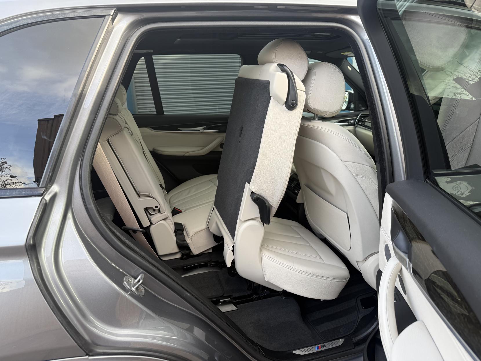 BMW X5 3.0 40d M Sport SUV 5dr Diesel Auto xDrive Euro 6 (s/s) (313 ps)