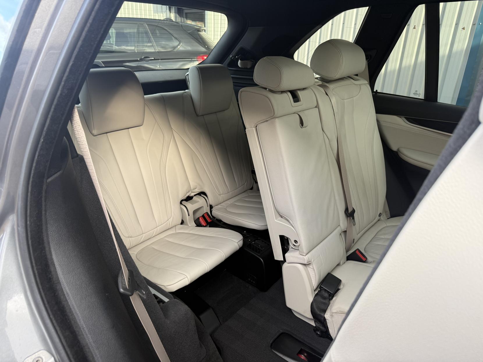 BMW X5 3.0 40d M Sport SUV 5dr Diesel Auto xDrive Euro 6 (s/s) (313 ps)