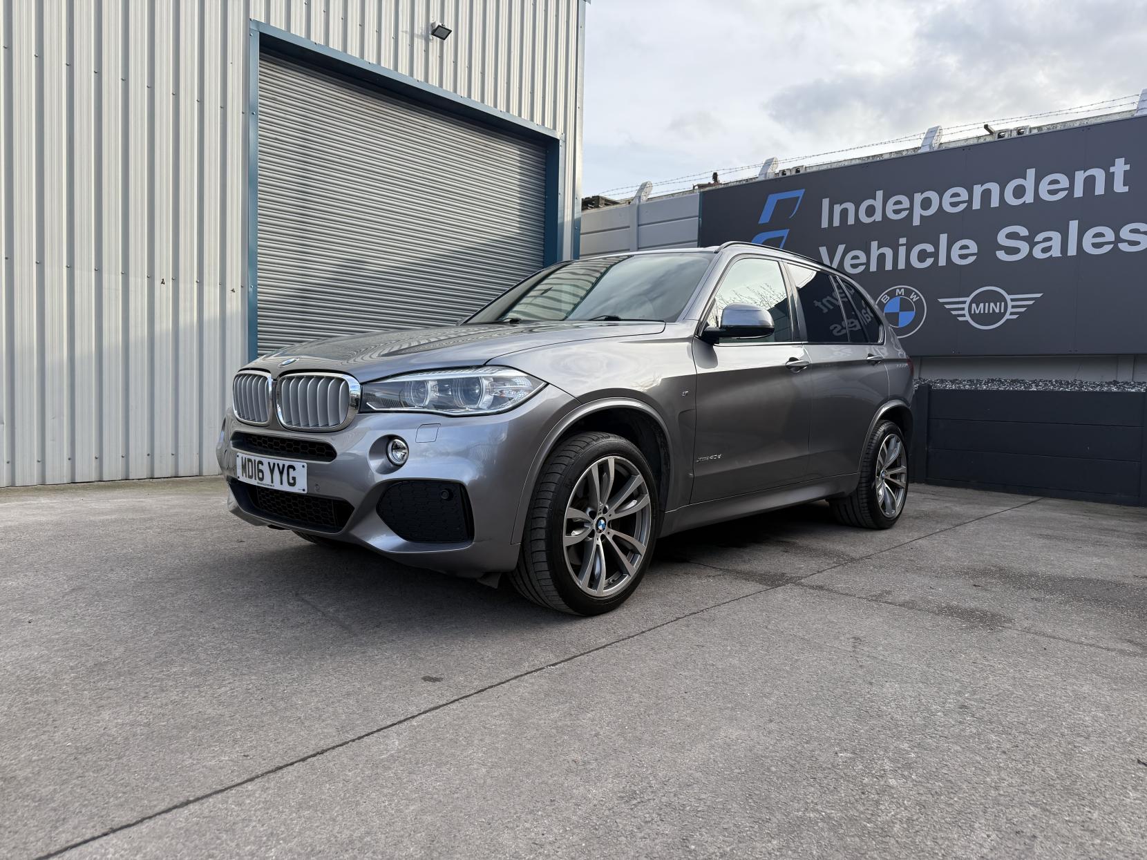 BMW X5 3.0 40d M Sport SUV 5dr Diesel Auto xDrive Euro 6 (s/s) (313 ps)