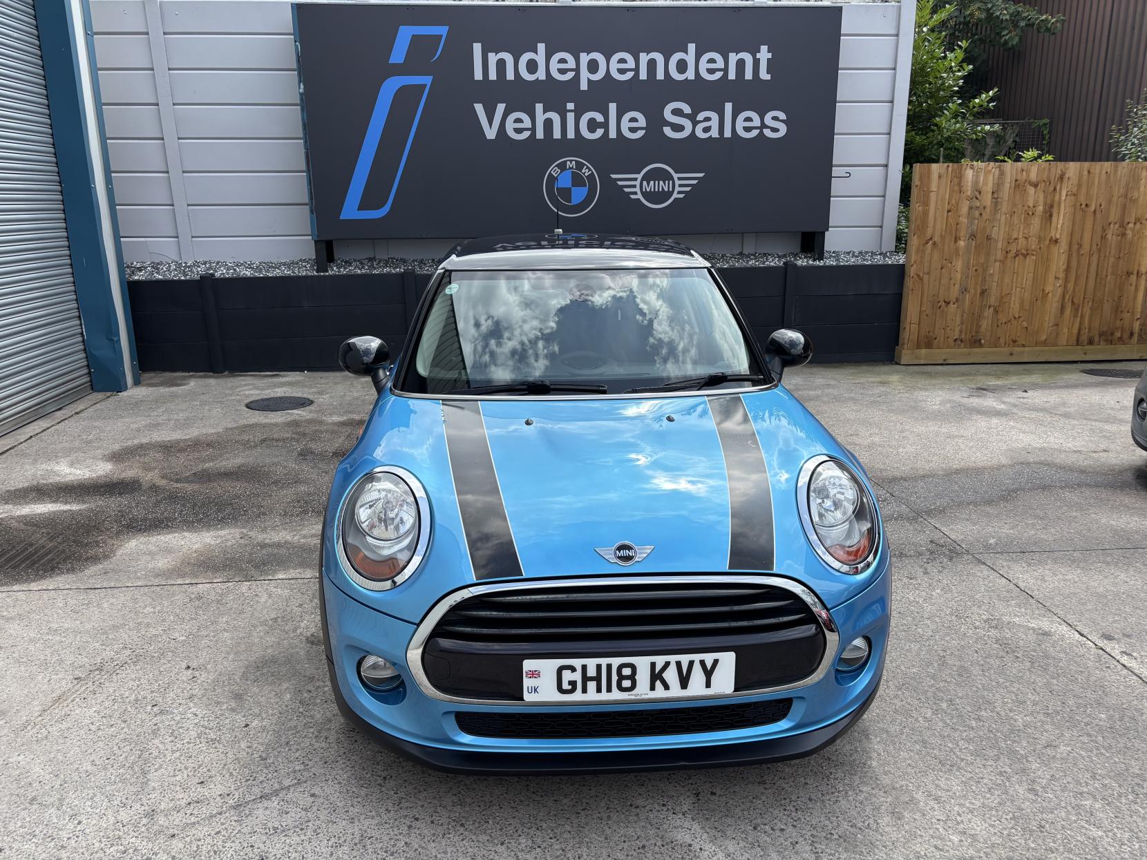 MINI Hatch 1.5 Cooper D Hatchback 5dr Diesel Manual Euro 6 (s/s) (116 ps)