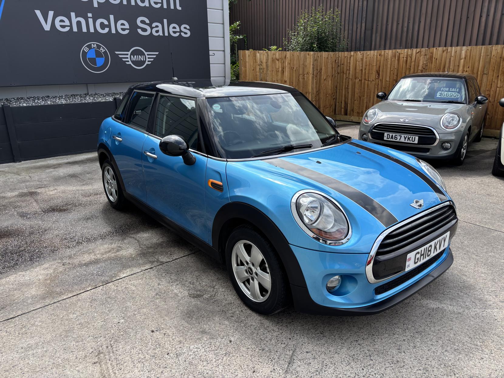 MINI Hatch 1.5 Cooper D Hatchback 5dr Diesel Manual Euro 6 (s/s) (116 ps)