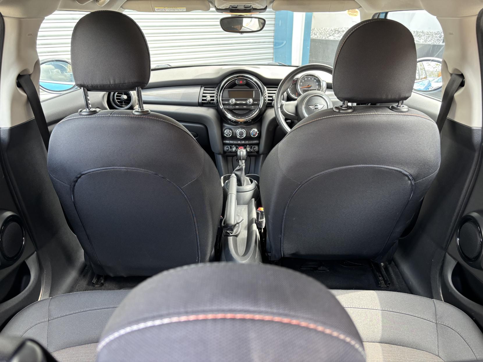 MINI Hatch 1.5 Cooper D Hatchback 5dr Diesel Manual Euro 6 (s/s) (116 ps)