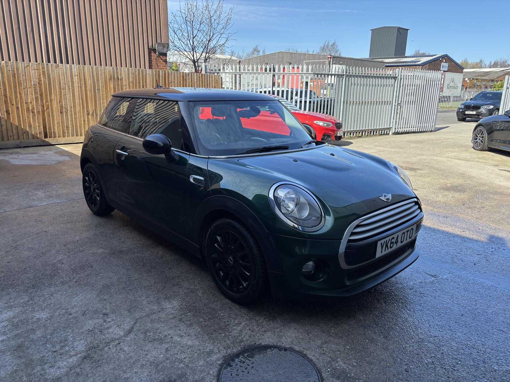 MINI Hatch 1.5 Cooper Hatchback 3dr Petrol Manual Euro 6 (s/s) (136 ps)