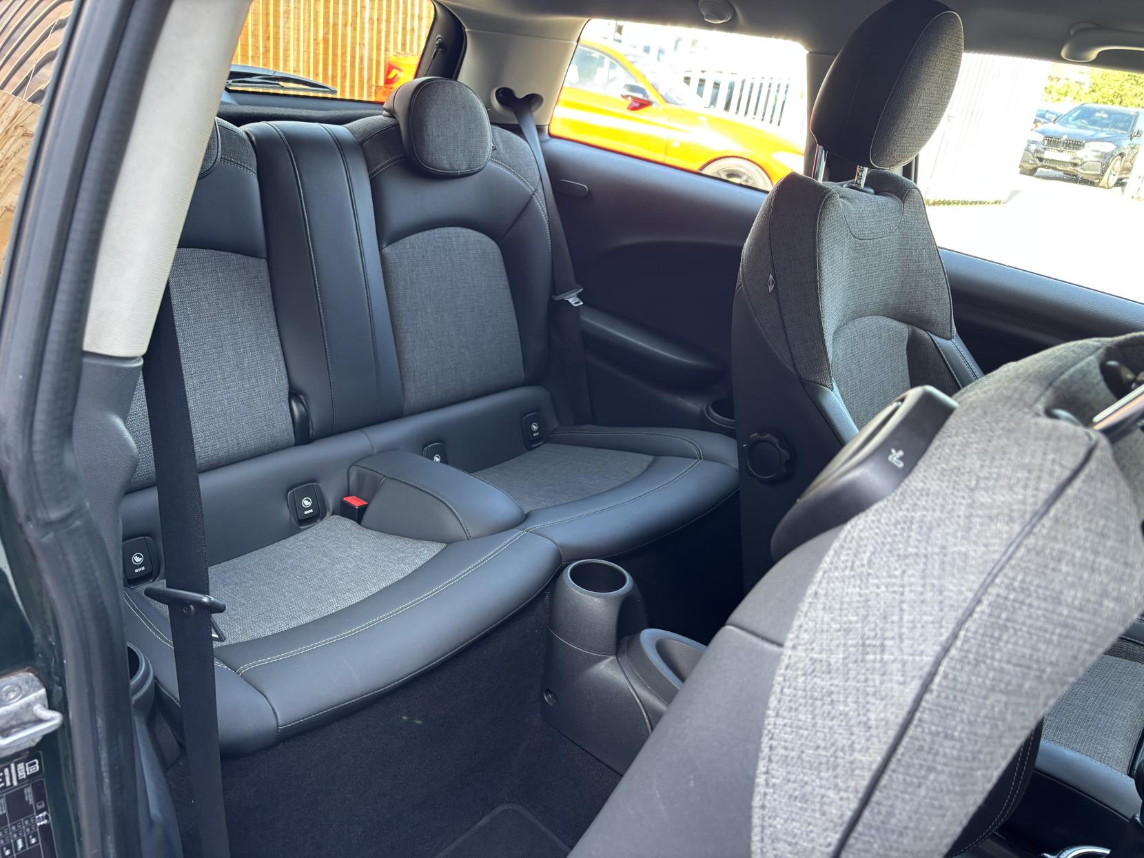 MINI Hatch 1.5 Cooper Hatchback 3dr Petrol Manual Euro 6 (s/s) (136 ps)