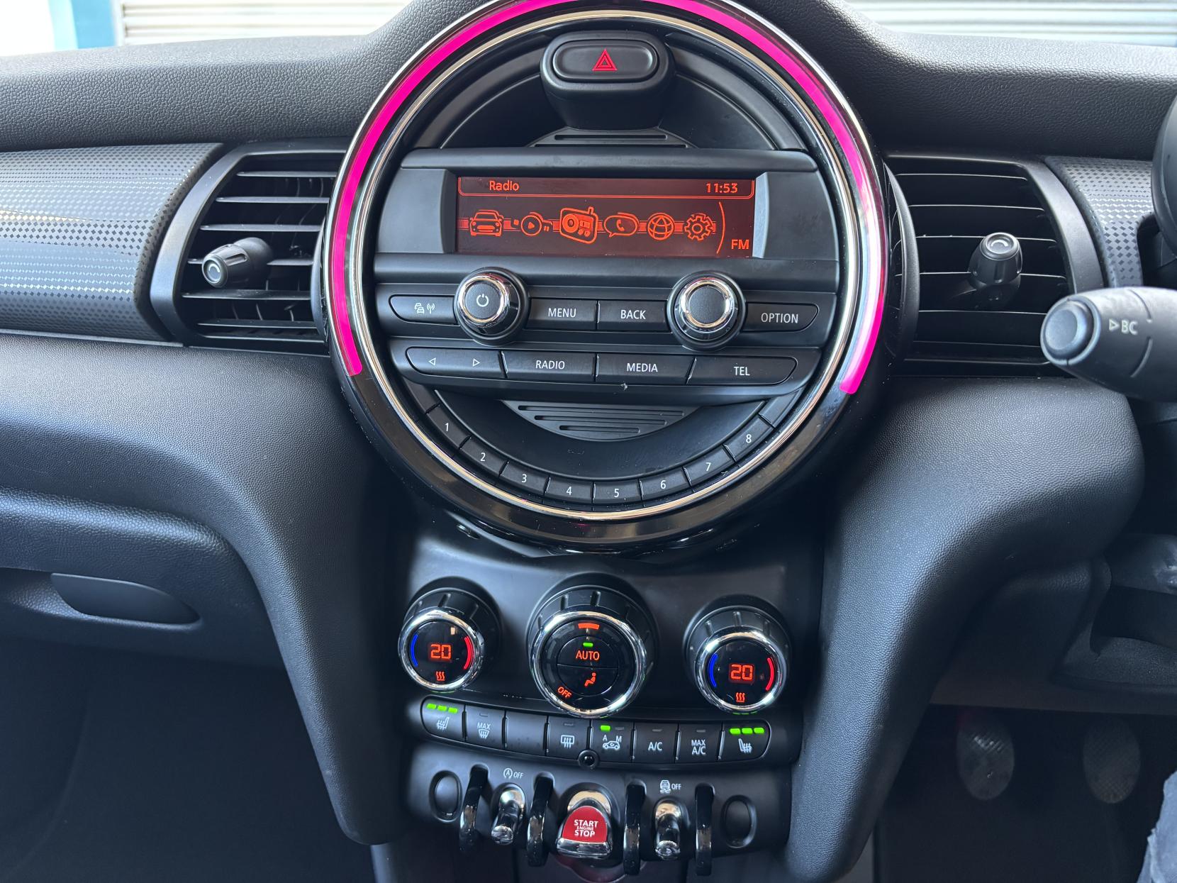 MINI Hatch 1.5 Cooper Hatchback 3dr Petrol Manual Euro 6 (s/s) (136 ps)