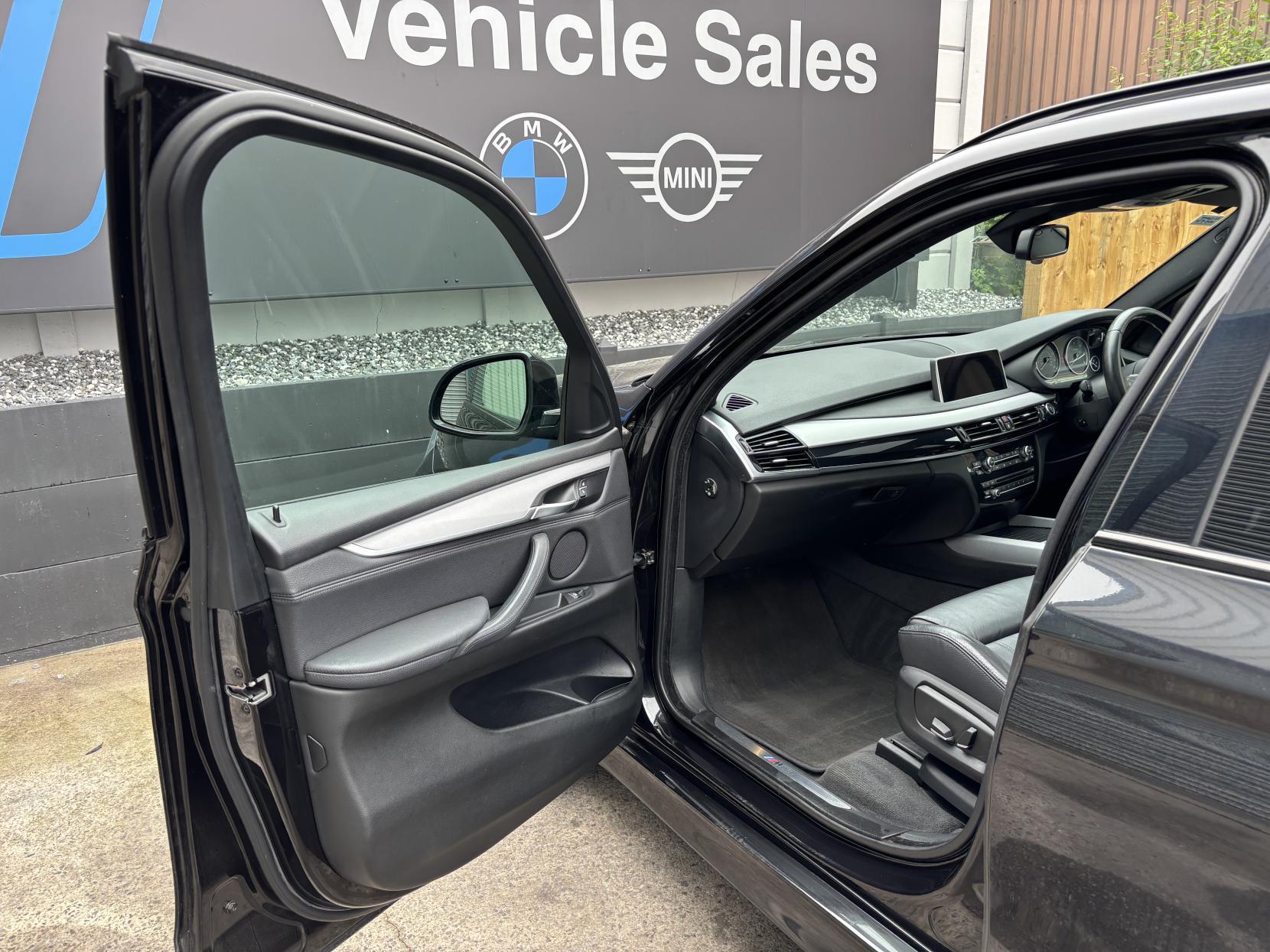 BMW X5 3.0 30d M Sport SUV 5dr Diesel Auto xDrive Euro 6 (s/s) (258 ps)