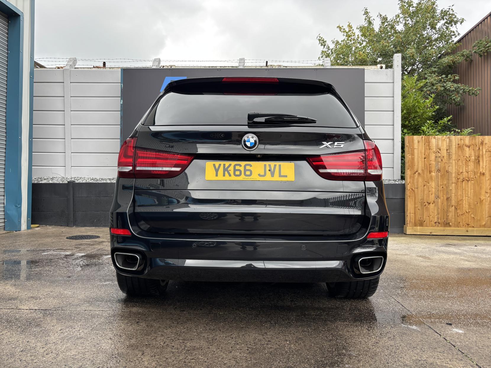 BMW X5 3.0 30d M Sport SUV 5dr Diesel Auto xDrive Euro 6 (s/s) (258 ps)