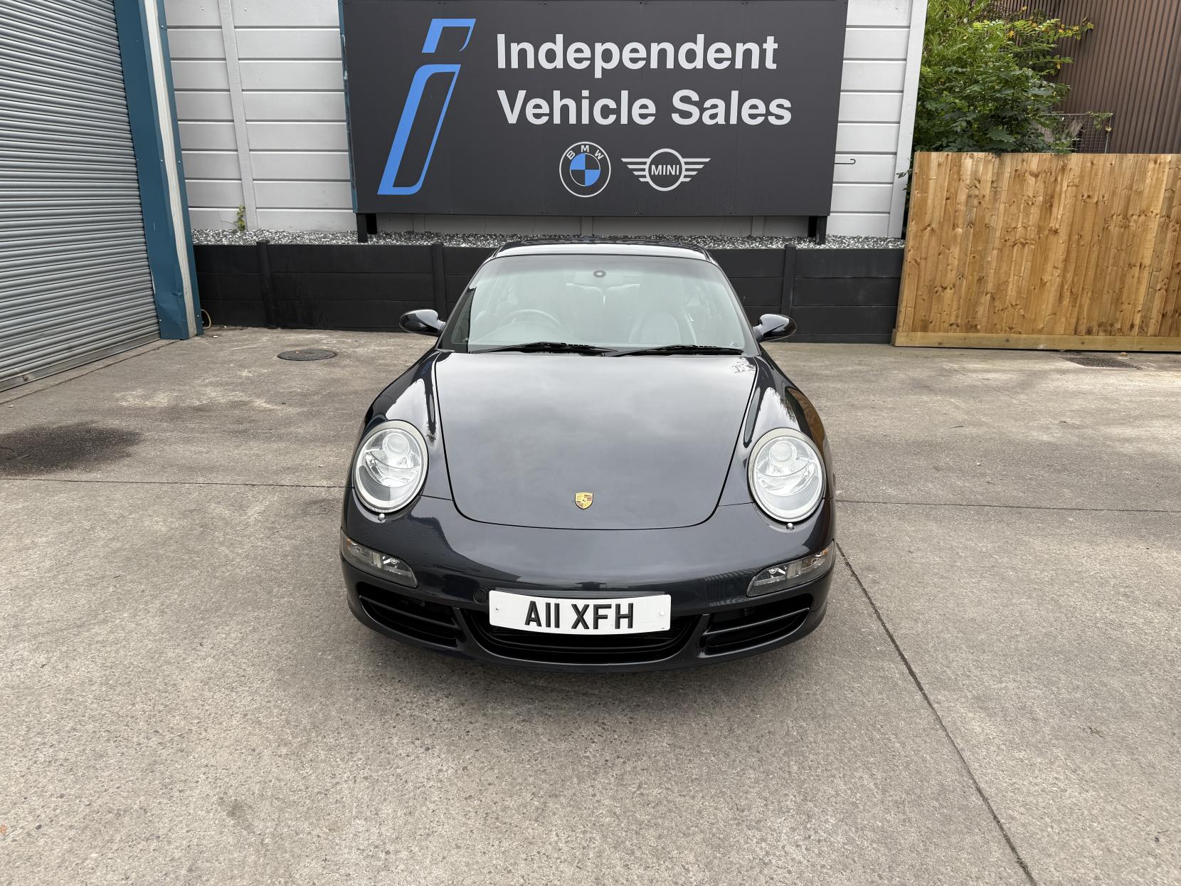 Porsche 911 3.8 997 Carrera S Coupe 2dr Petrol Tiptronic S (280 g/km, 350 bhp)